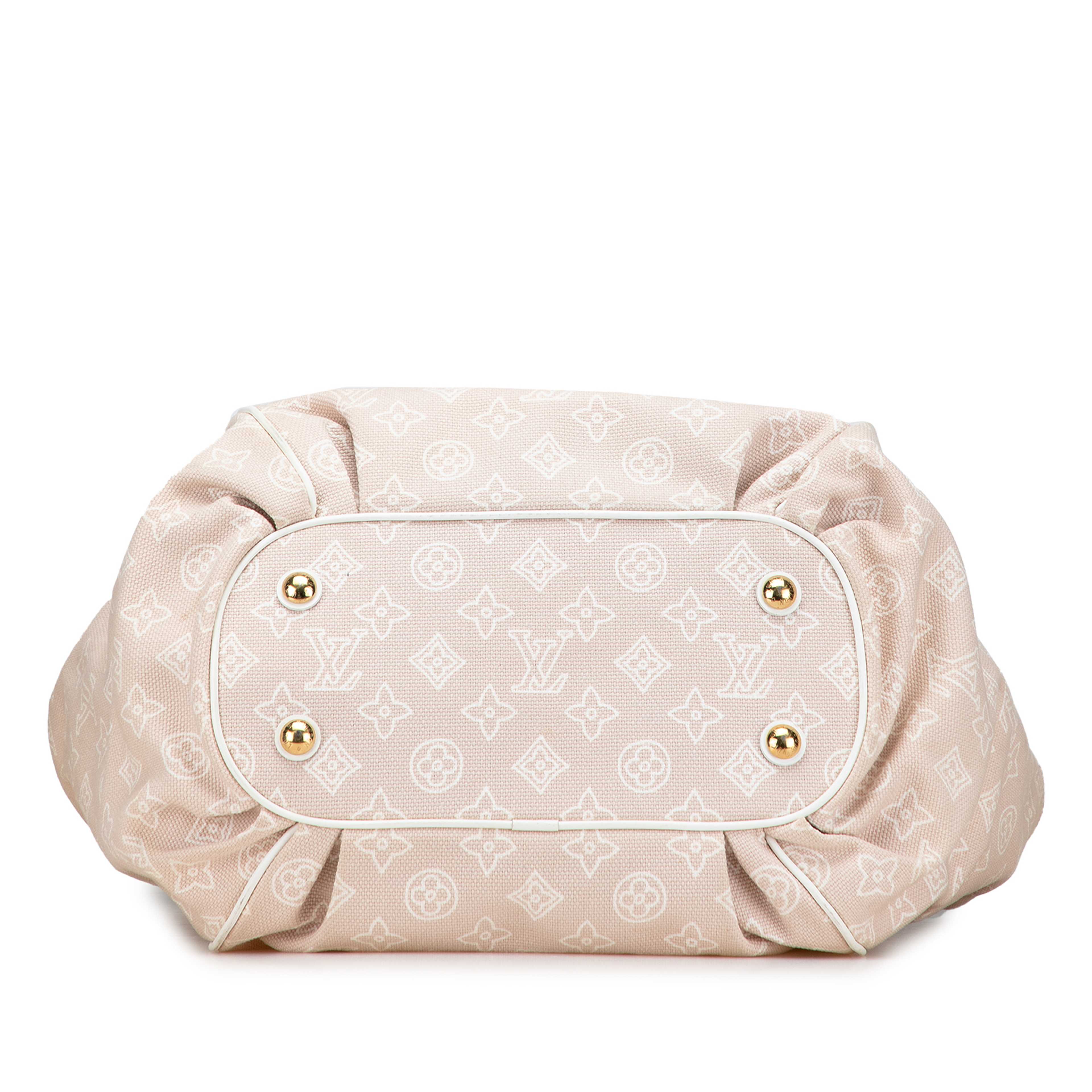 Louis Vuitton Monogram Cabas Ipanema Pm, från Luxclusif, i färgen beige. Klicka för att öppna bilden i stort format