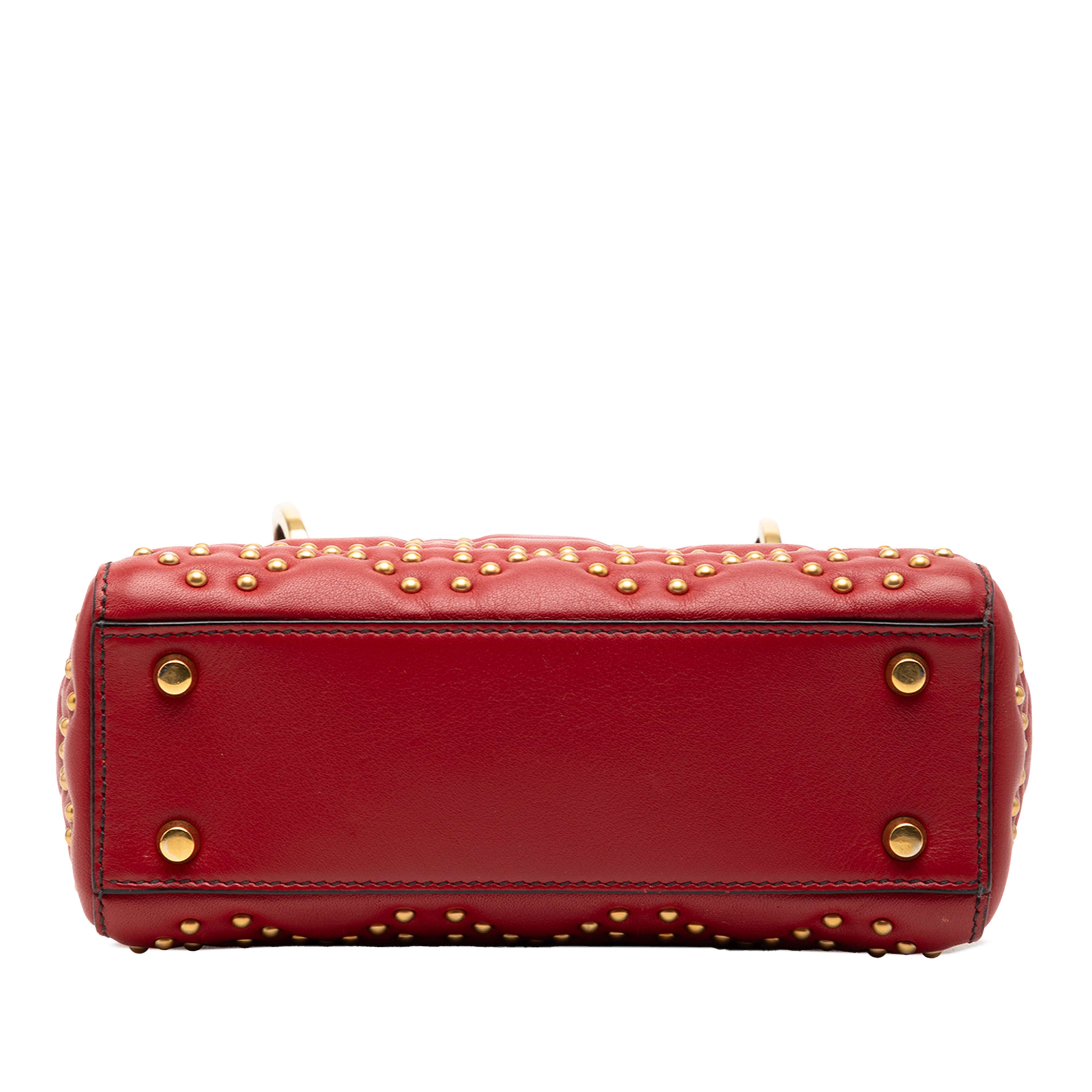 Dior Mini Lambskin Cannage Studded Supple Lady Dior, från Luxclusif, i färgen röd. Klicka för att öppna bilden i stort format
