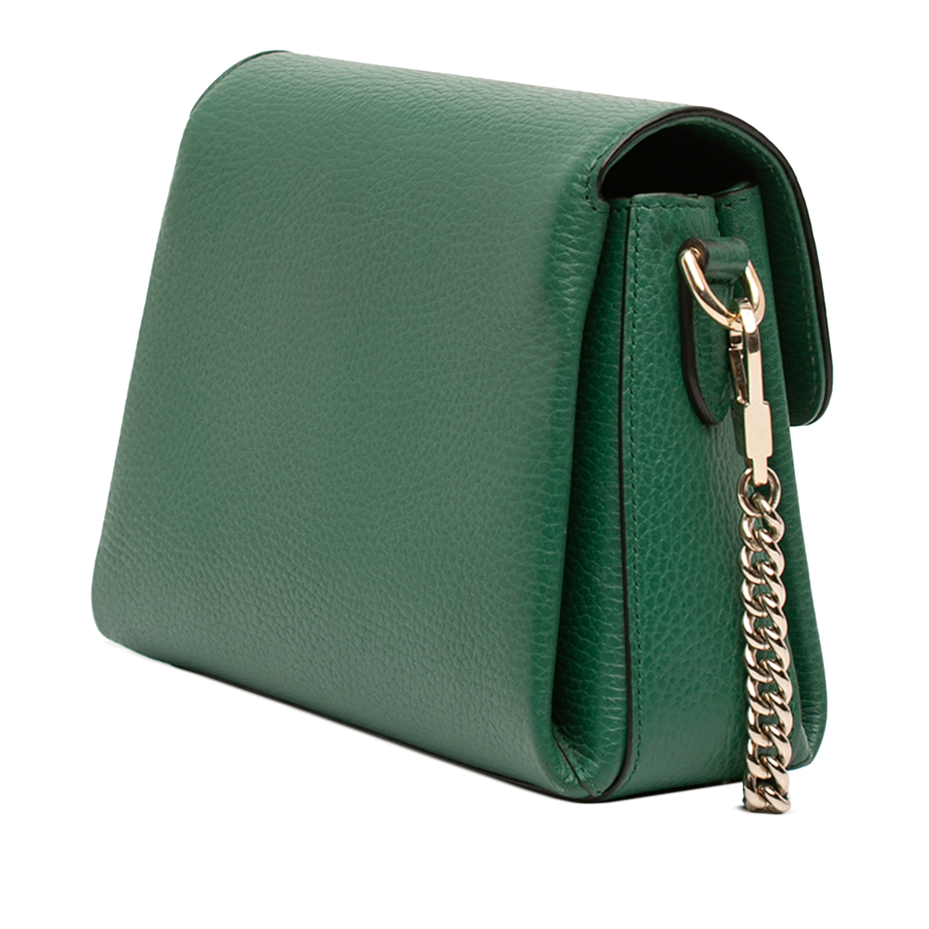 Gucci Small Dollar Calfskin Interlocking G Crossbody, från Luxclusif, i färgen green. Klicka för att öppna bilden i stort format