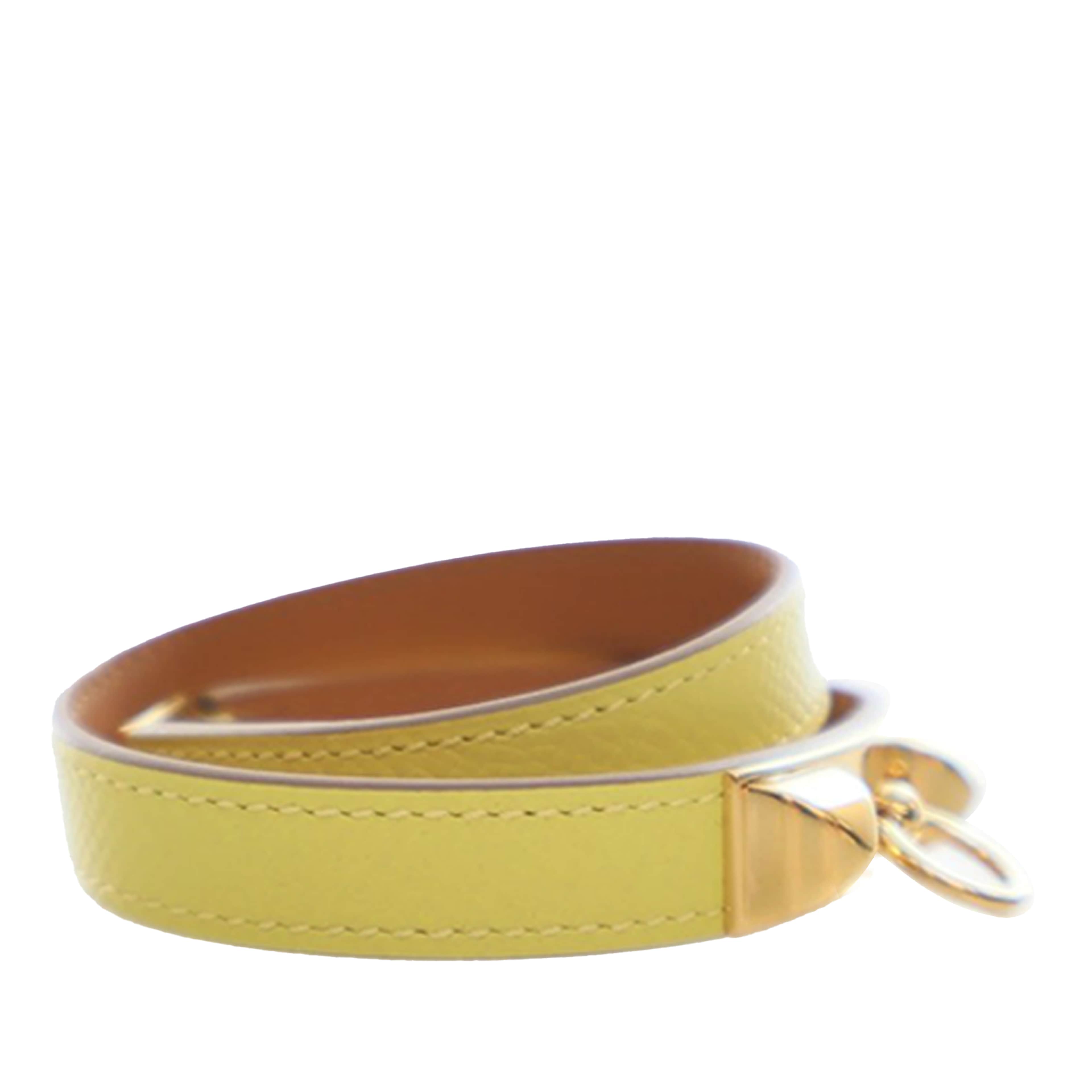 Hermès Epsom Rivale Double Tour Bracelet M, från Luxclusif, i färgen yellow. Klicka för att öppna bilden i stort format