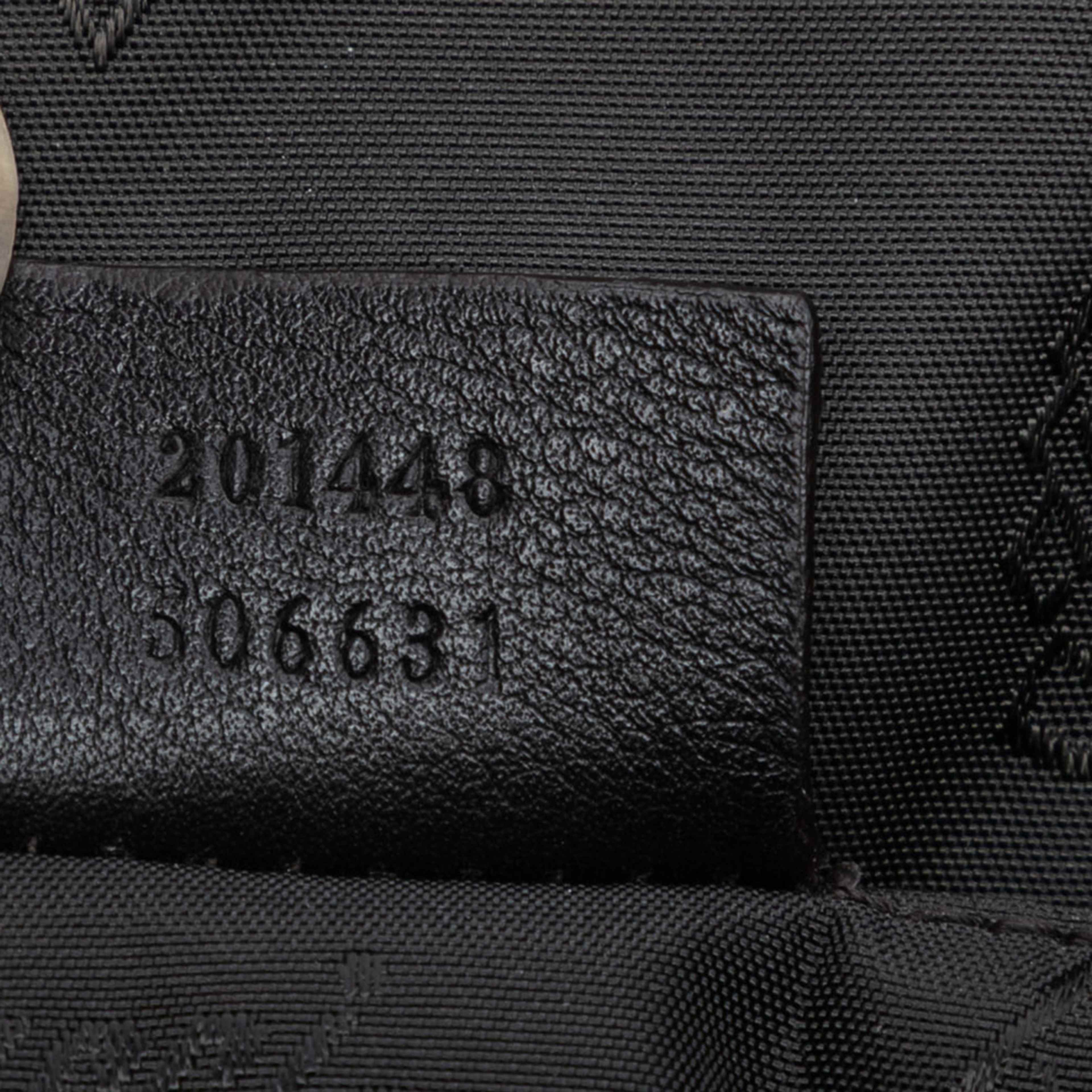 Gucci Guccissima Crossbody, från Luxclusif, i färgen dark brown. Klicka för att öppna bilden i stort format