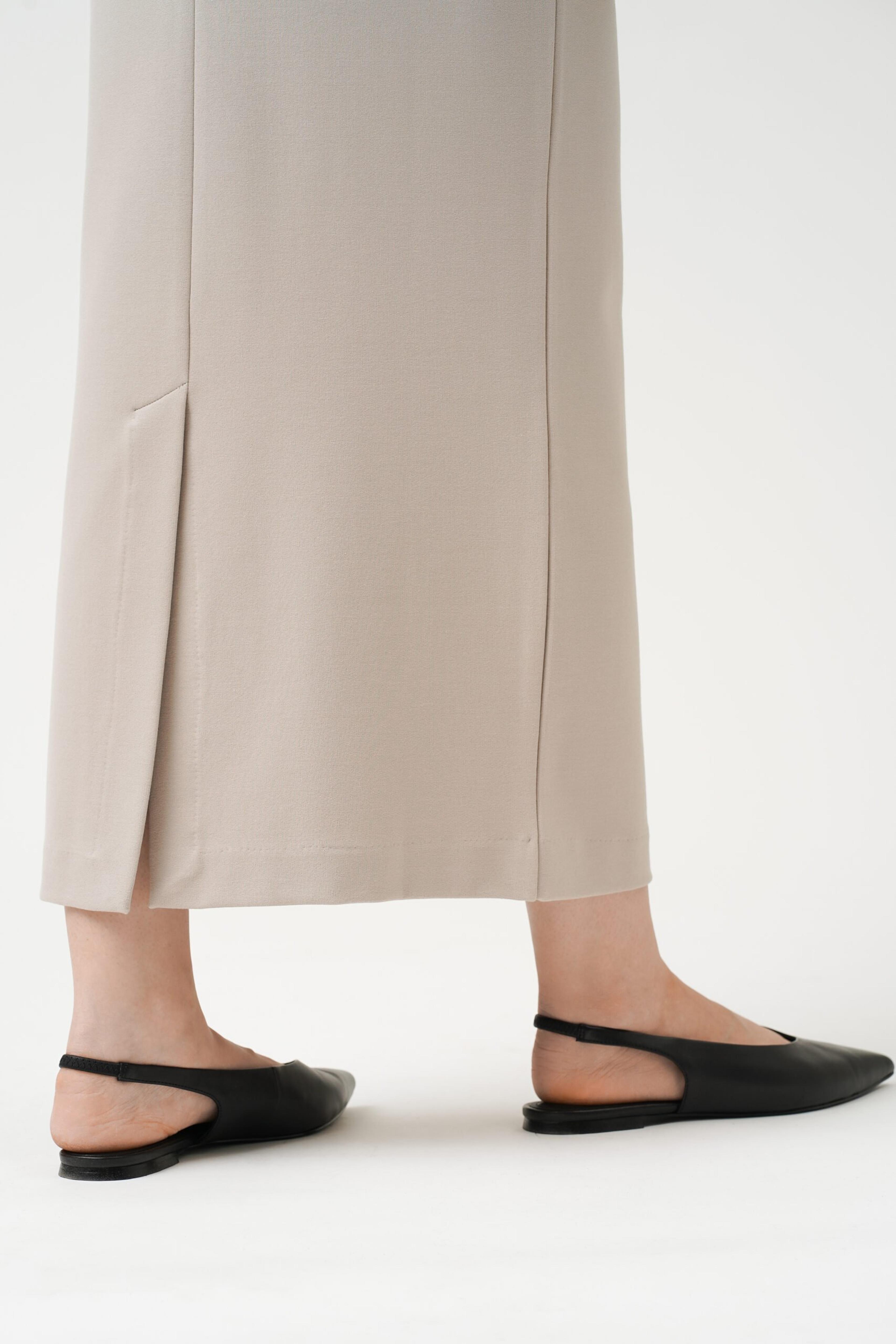 Lala Skirt - Ceramic, från Residus, i färgen beige. Klicka för att öppna bilden i stort format