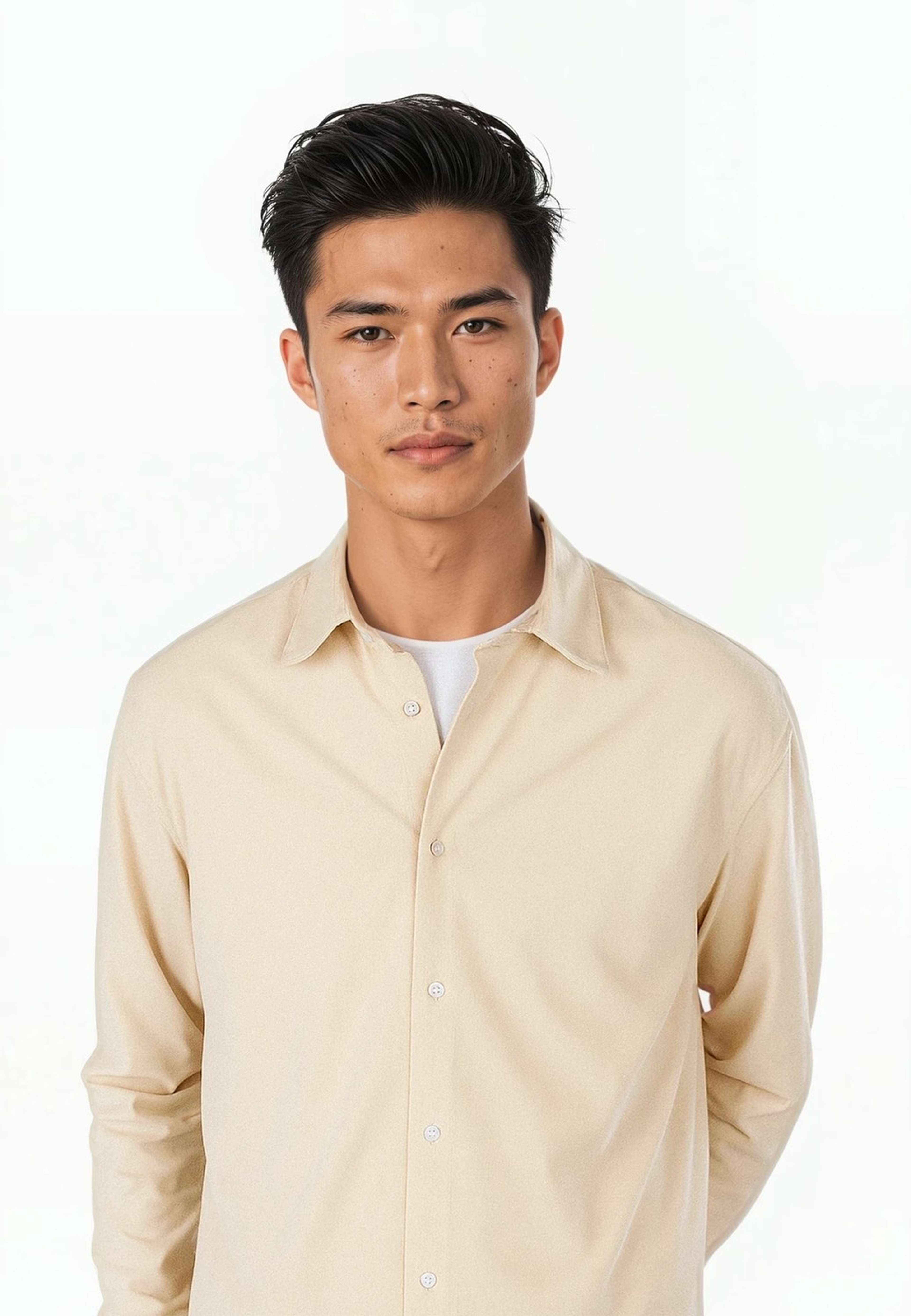 Walker Cord Shirt, från Ciszere, i färgen beige. Klicka för att öppna bilden i stort format