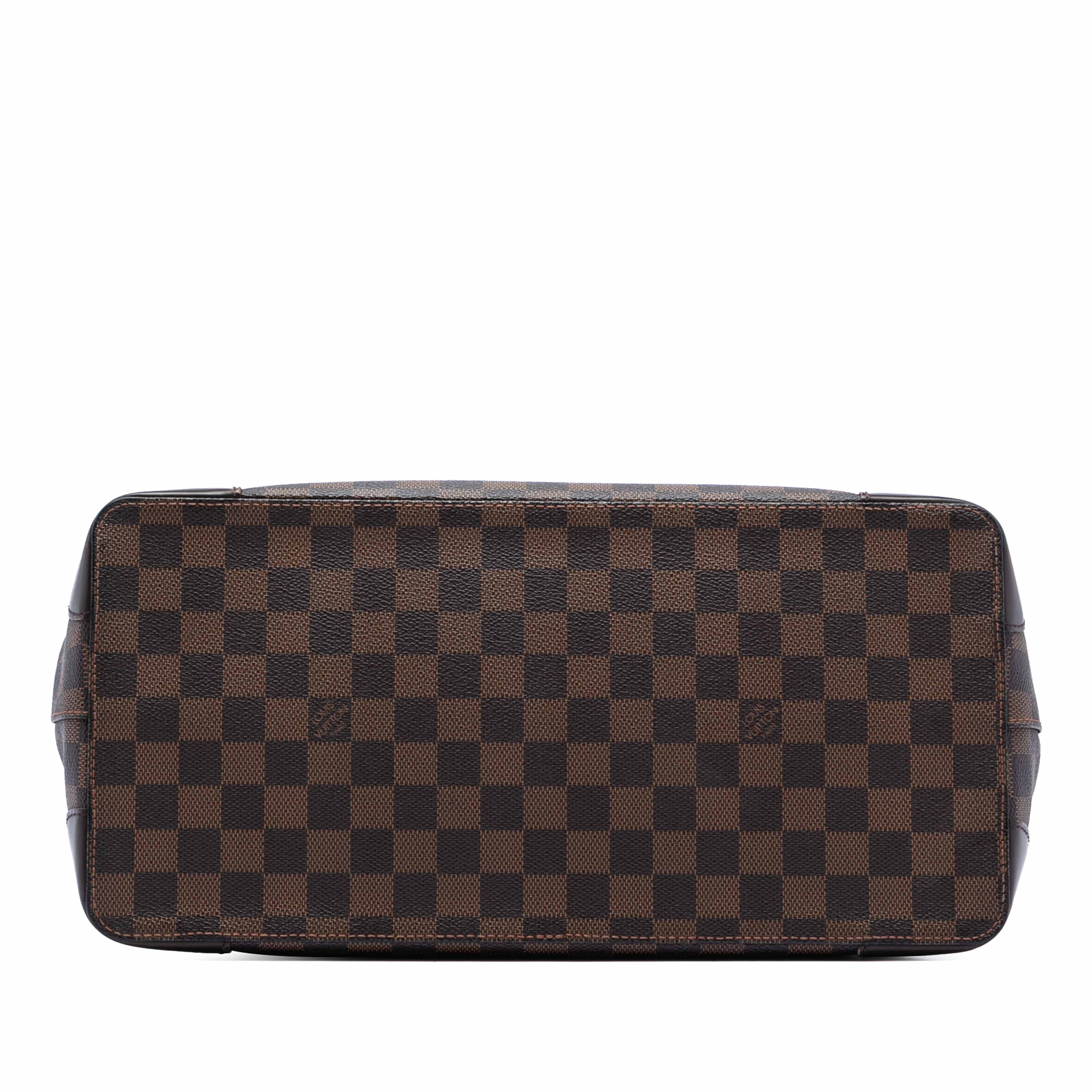 Louis Vuitton Damier Ebene Hampstead Mm, från Luxclusif, i färgen brown. Klicka för att öppna bilden i stort format