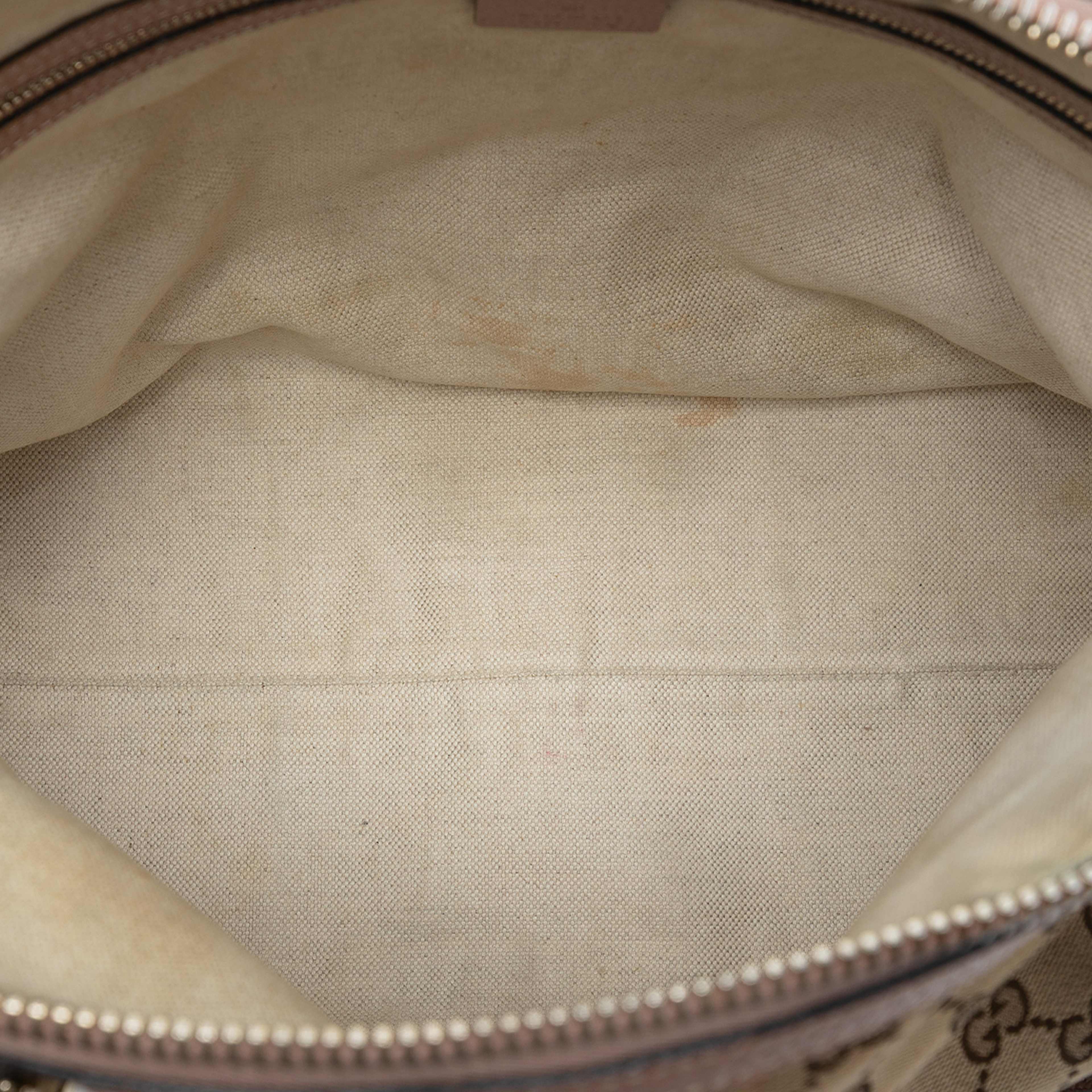 Gucci Medium Gg Canvas Bree Dome Tote, från Luxclusif, i färgen beige. Klicka för att öppna bilden i stort format