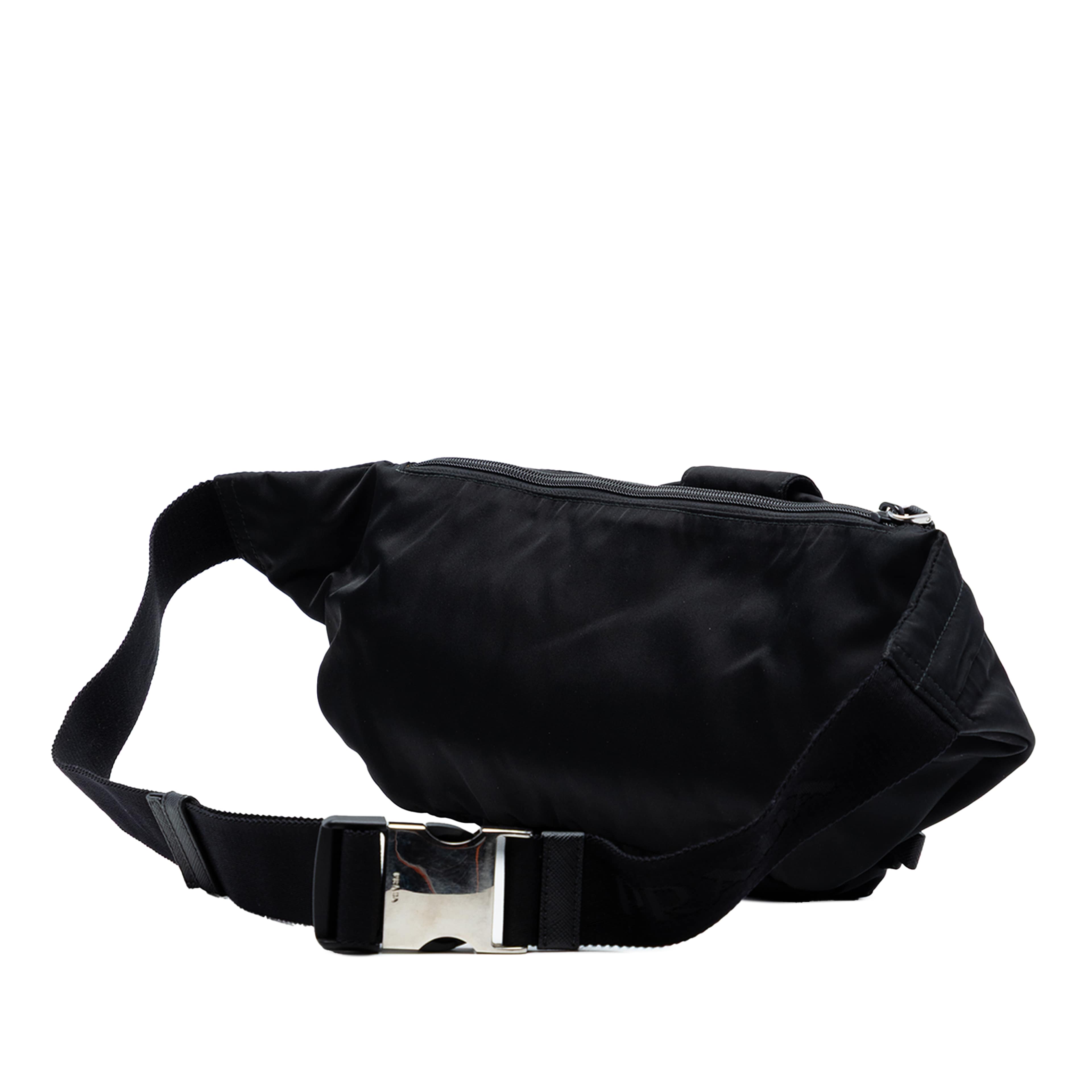 Prada Tessuto Multi Pocket Belt Bag, från Luxclusif, i färgen black. Klicka för att öppna bilden i stort format