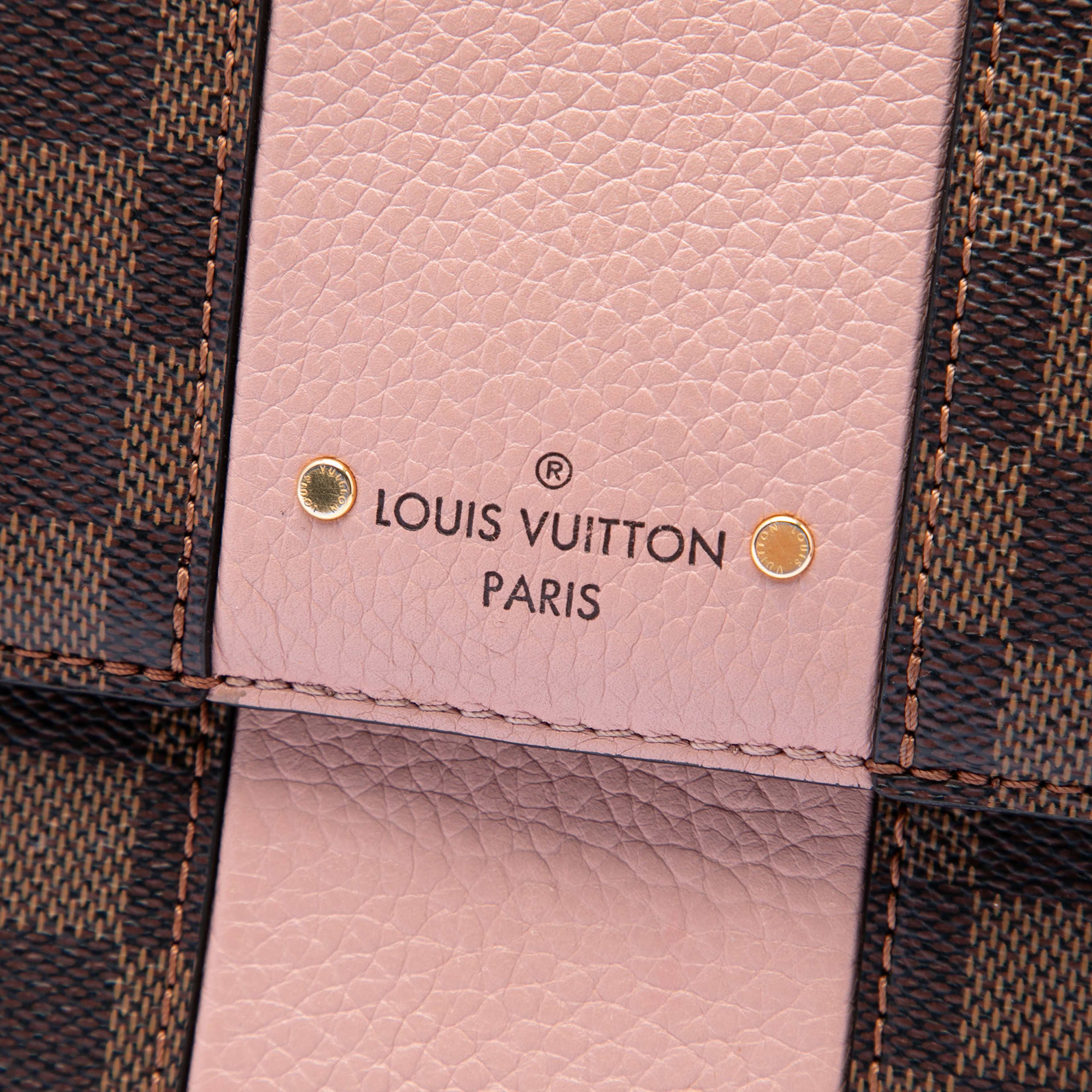 Louis Vuitton Damier Ebene Bond Street, från Luxclusif, i färgen brun. Klicka för att öppna bilden i stort format