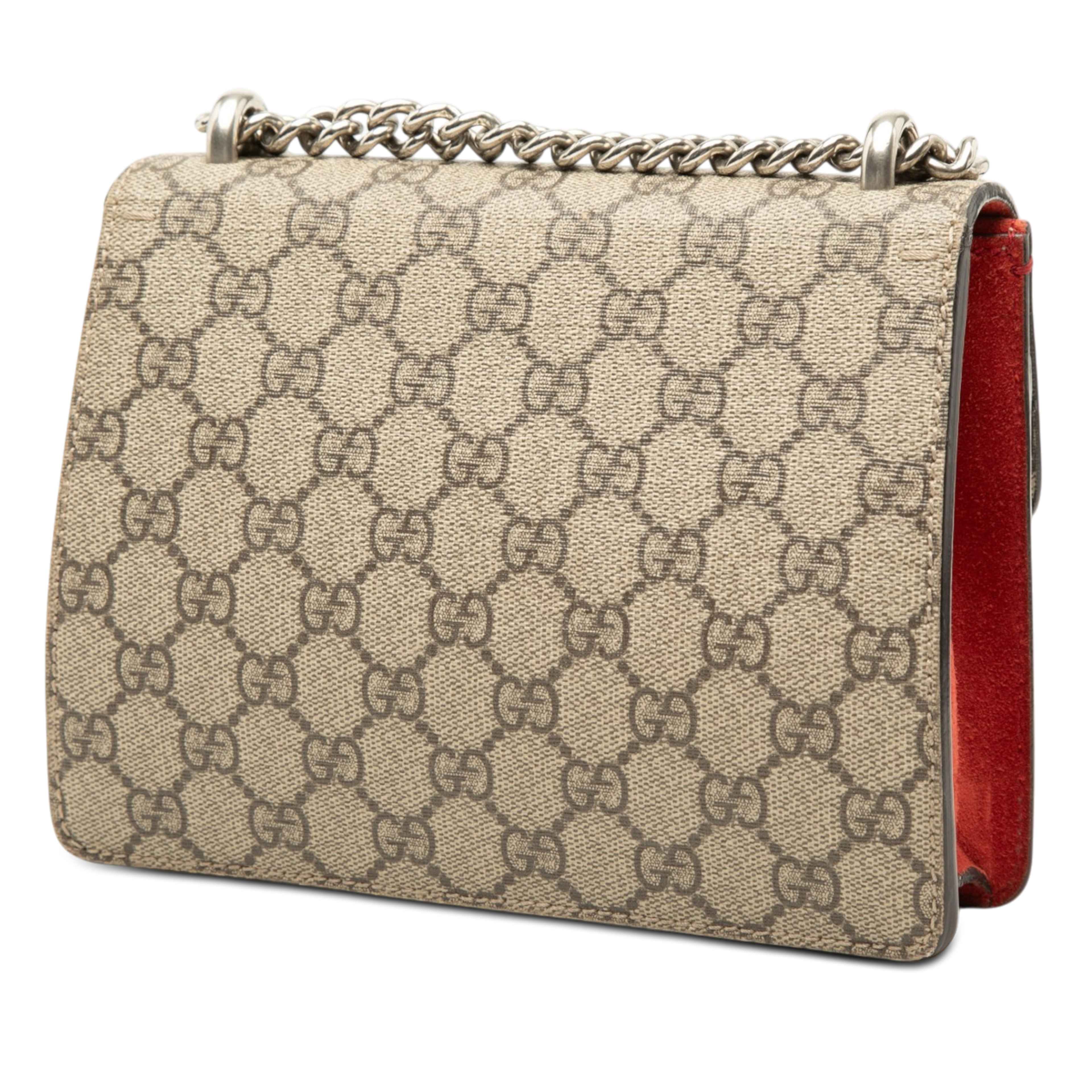 Gucci Small Gg Supreme Dionysus Crossbody, från Luxclusif, i färgen beige. Klicka för att öppna bilden i stort format