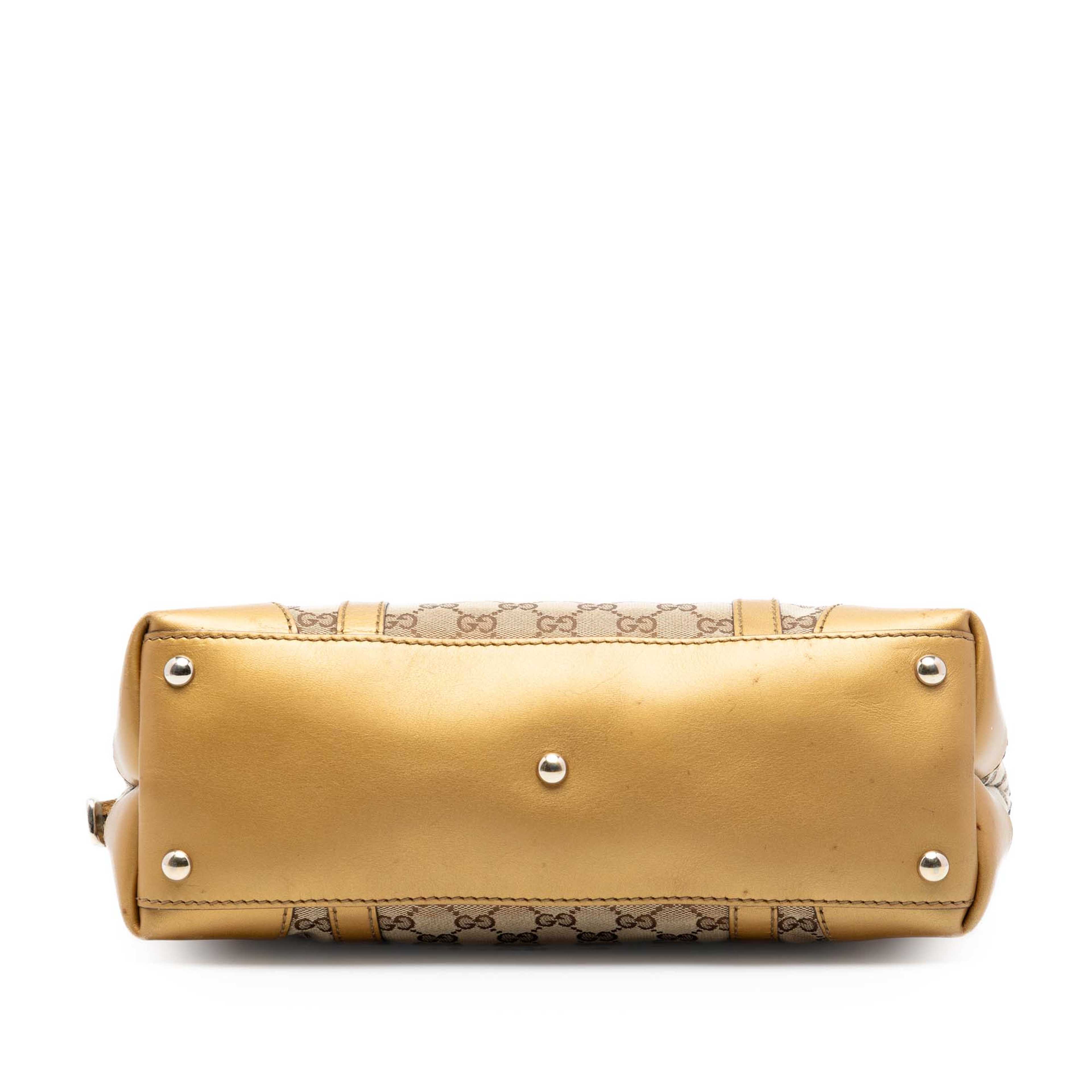 Gucci Gg Canvas Lovely Tote, från Luxclusif, i färgen guld. Klicka för att öppna bilden i stort format