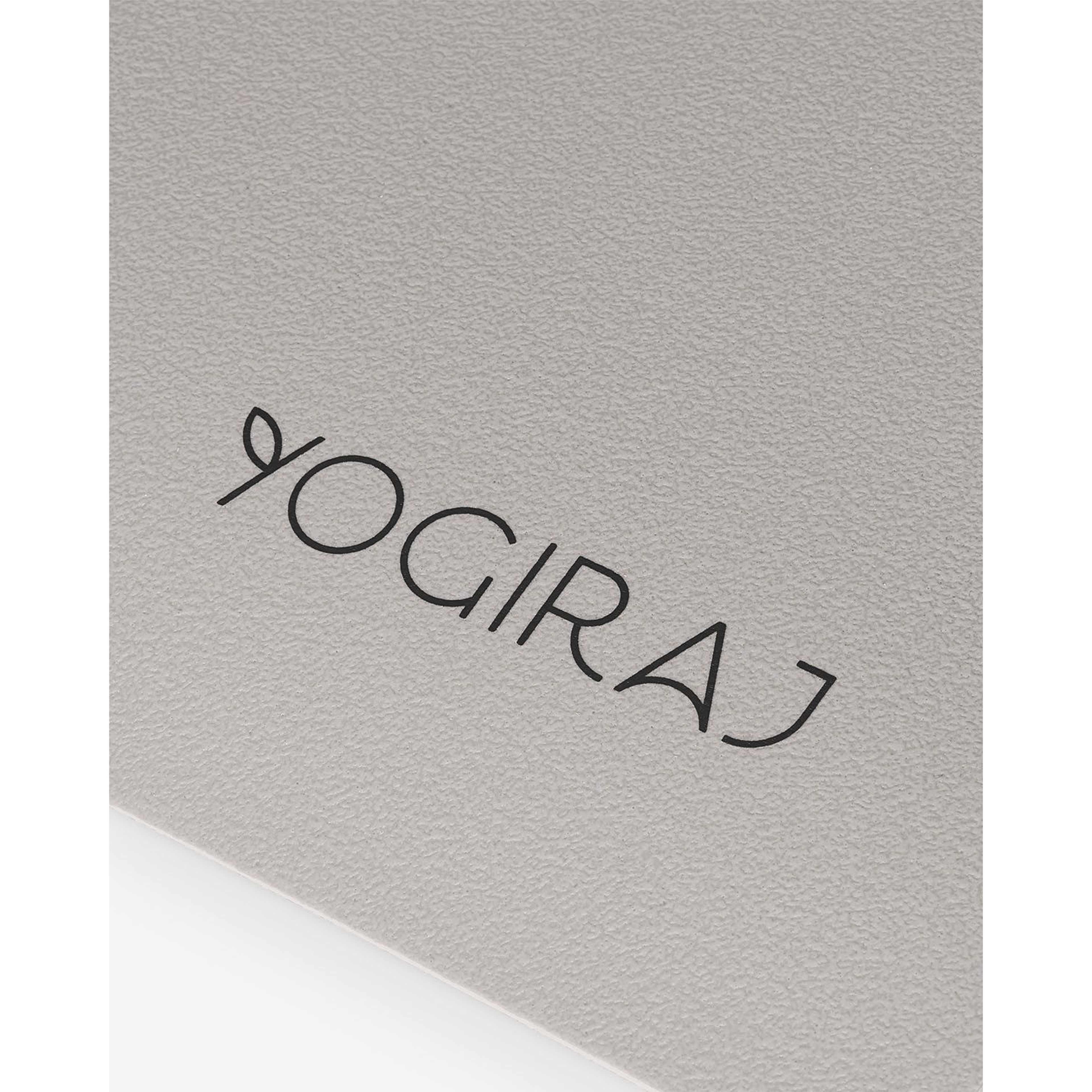 Yogamatta Natural Practice Mat 6 Mm, från Yogiraj, i färgen misty greige. Klicka för att öppna bilden i stort format