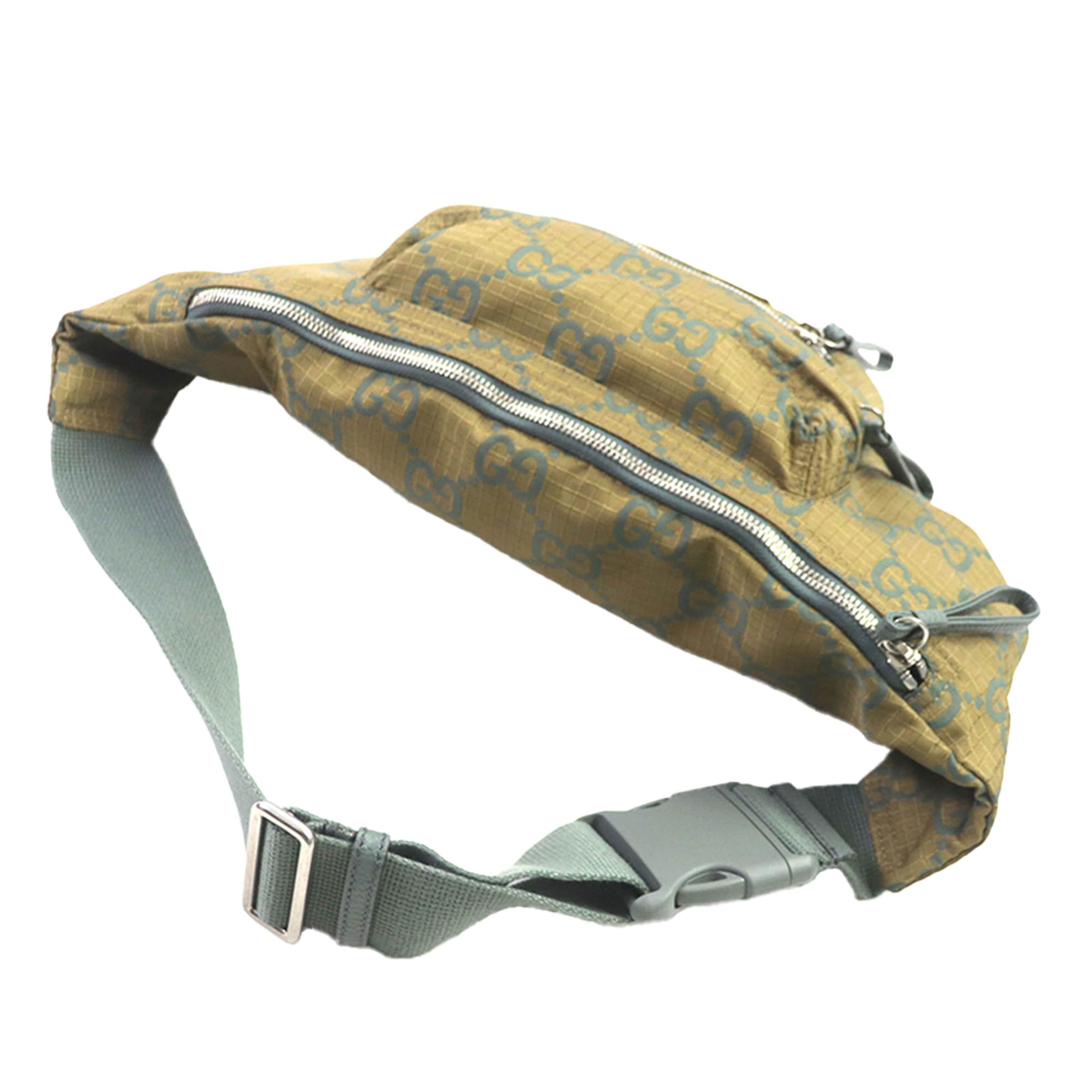 Gucci Gg Ripstop Nylon Belt Bag, från Luxclusif, i färgen brun. Klicka för att öppna bilden i stort format