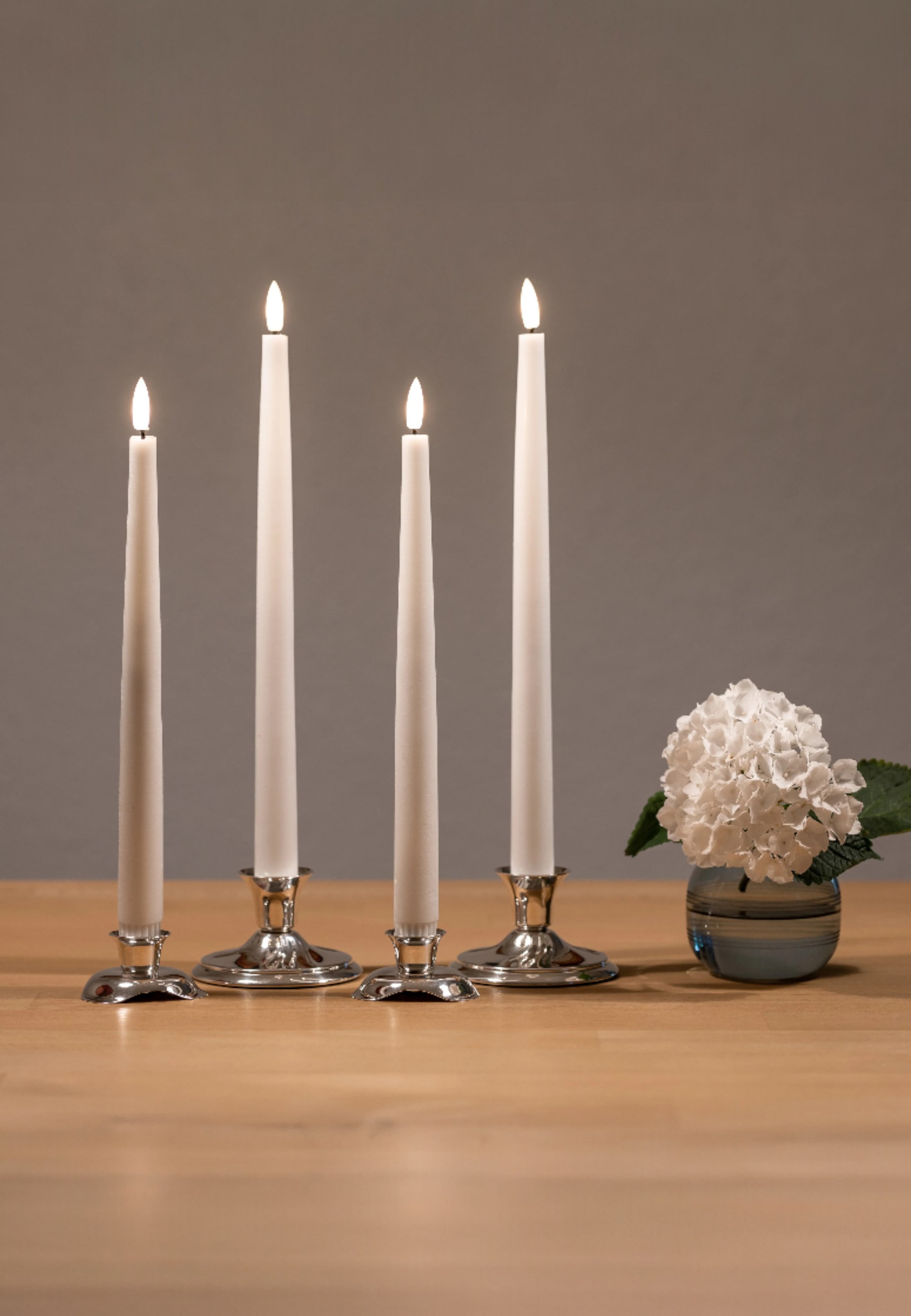 Luna Led Koniskt Ljus 2 St, från Led Nordic, i färgen vit. Klicka för att öppna bilden i stort format