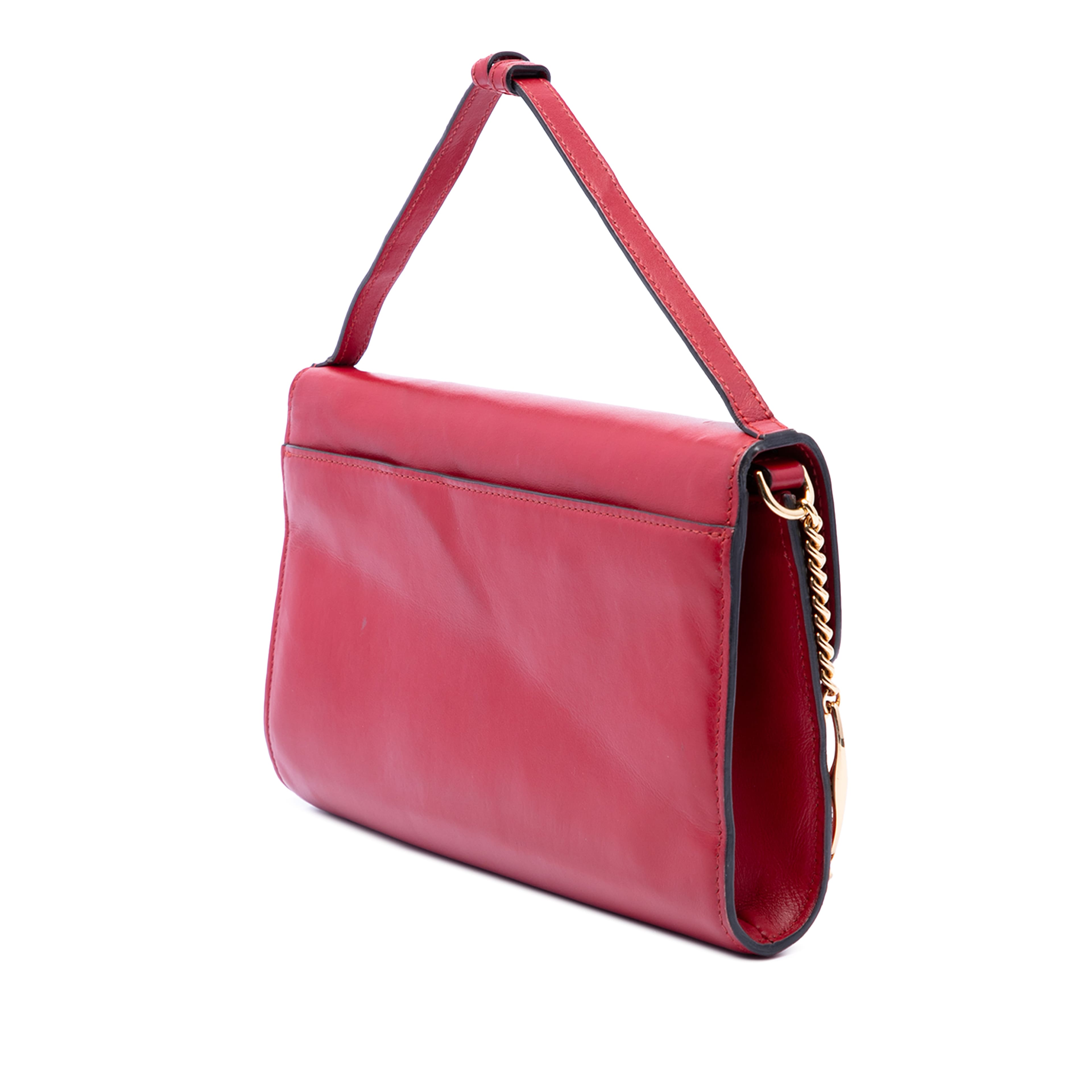 Gucci Small Leather Zumi Satchel, från Luxclusif, i färgen röd. Klicka för att öppna bilden i stort format
