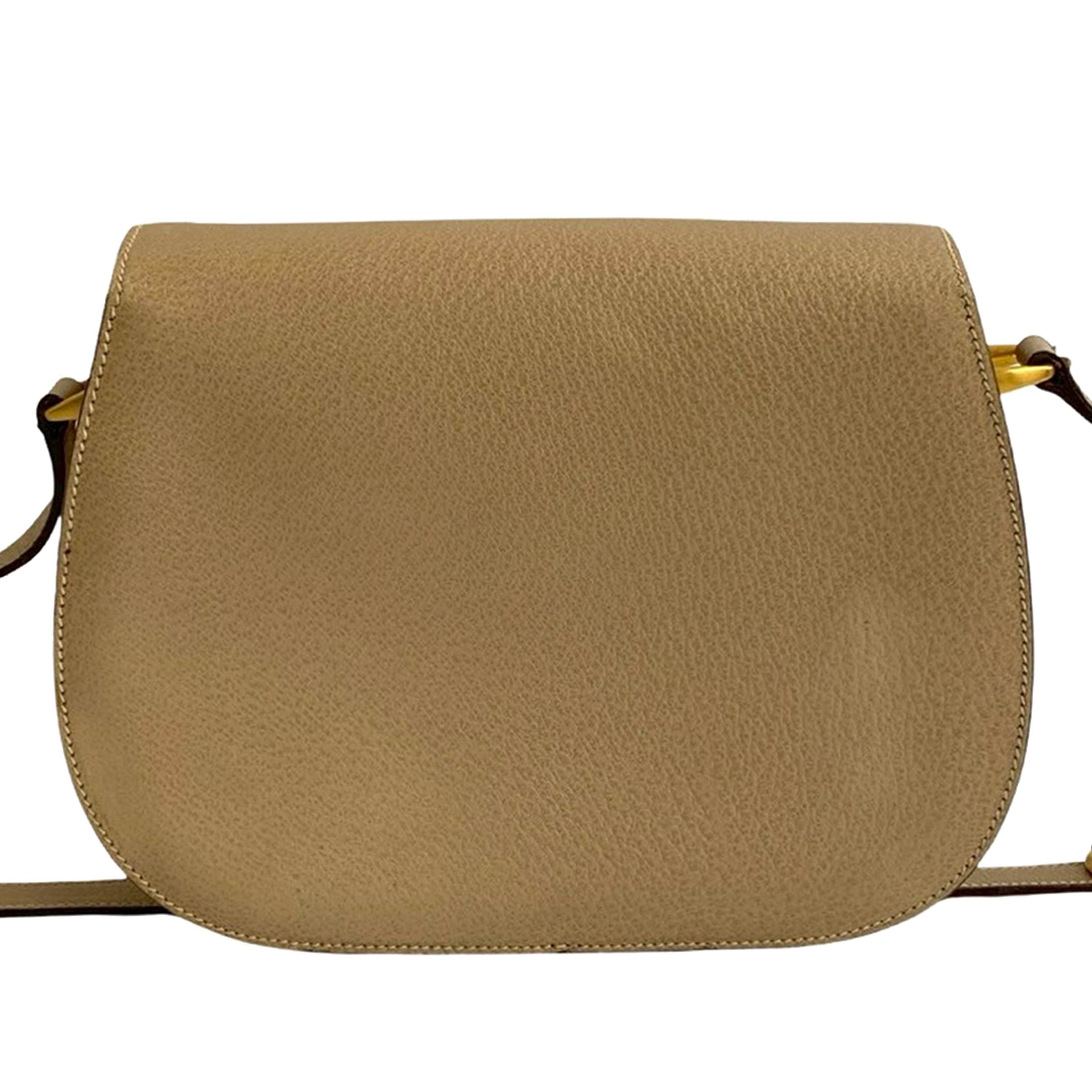 Gucci Grained Calfskin Bamboo Crossbody, från Luxclusif, i färgen beige. Klicka för att öppna bilden i stort format