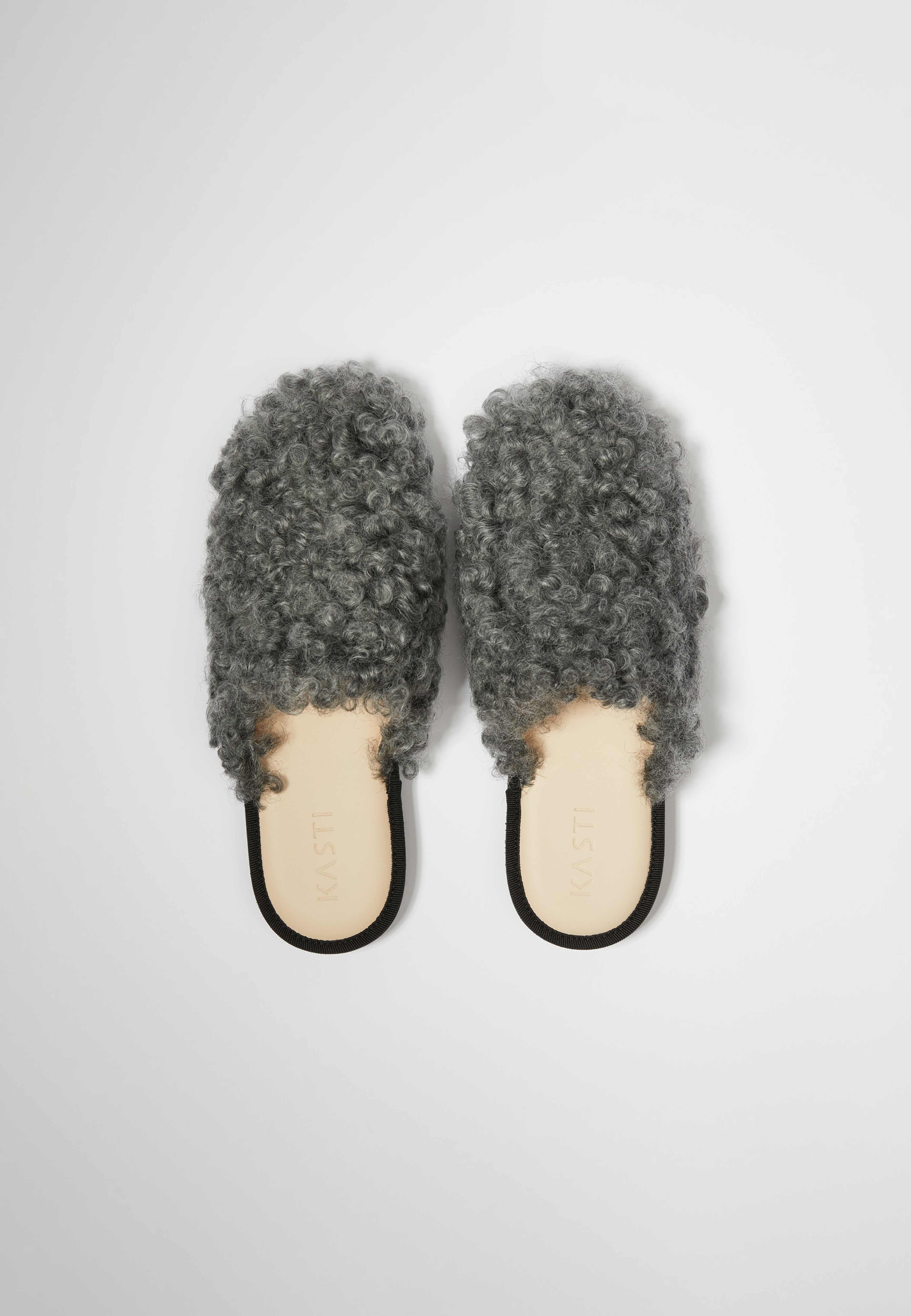 Lama All Round Slipper