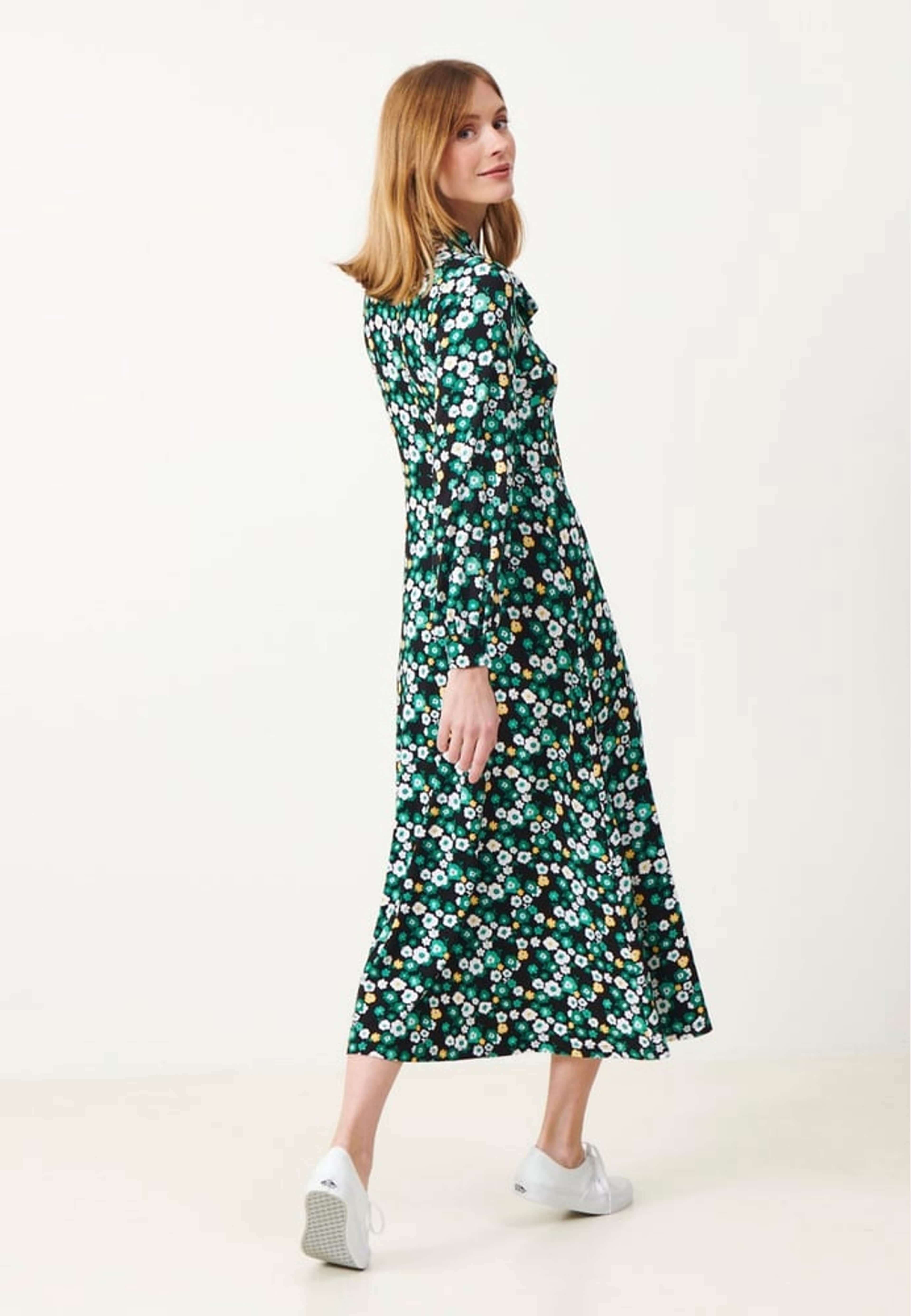 Linley Dress, från Jumperfabriken, i färgen dark brown. Klicka för att öppna bilden i stort format