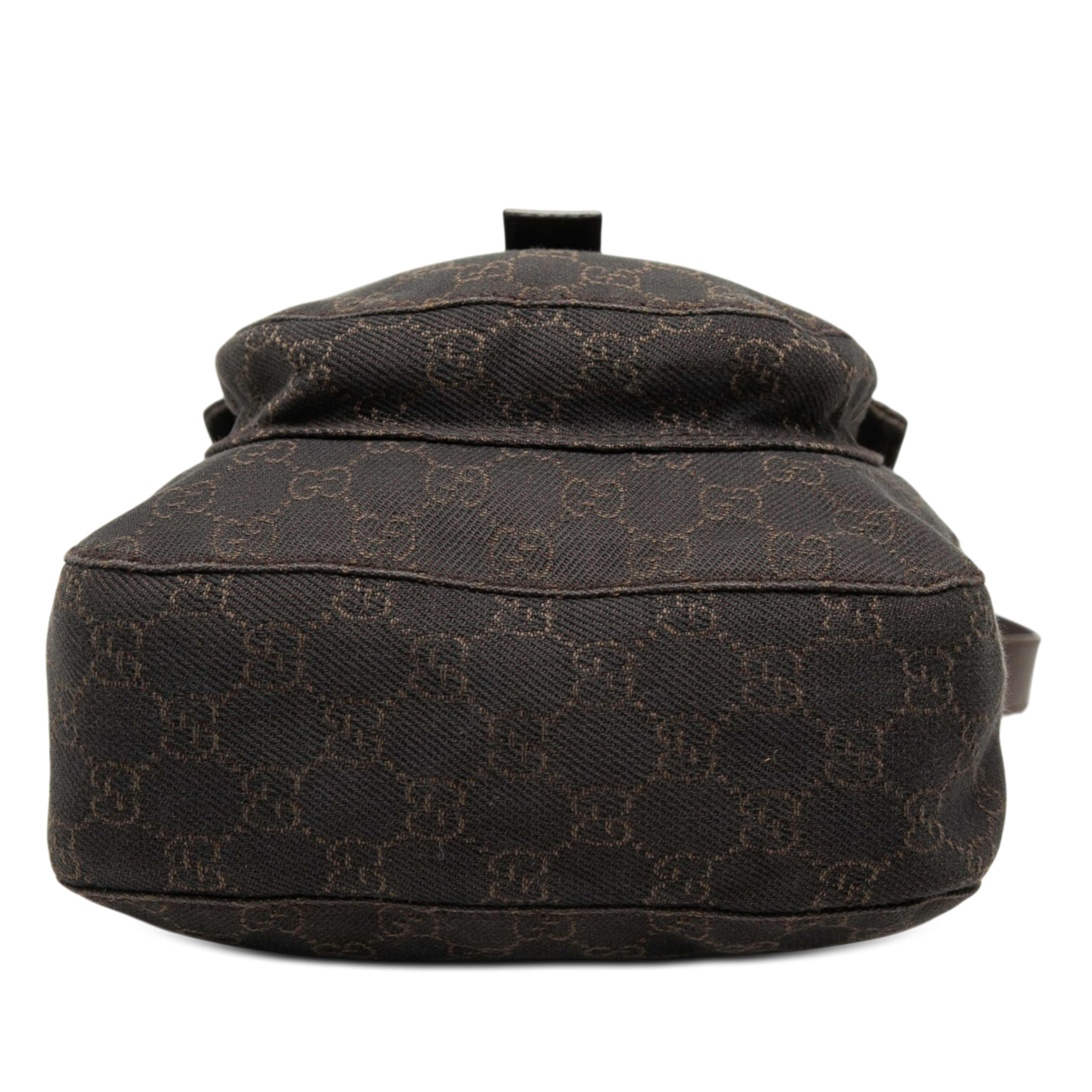 Gucci Gg Canvas Crossbody, från Luxclusif, i färgen brun. Klicka för att öppna bilden i stort format