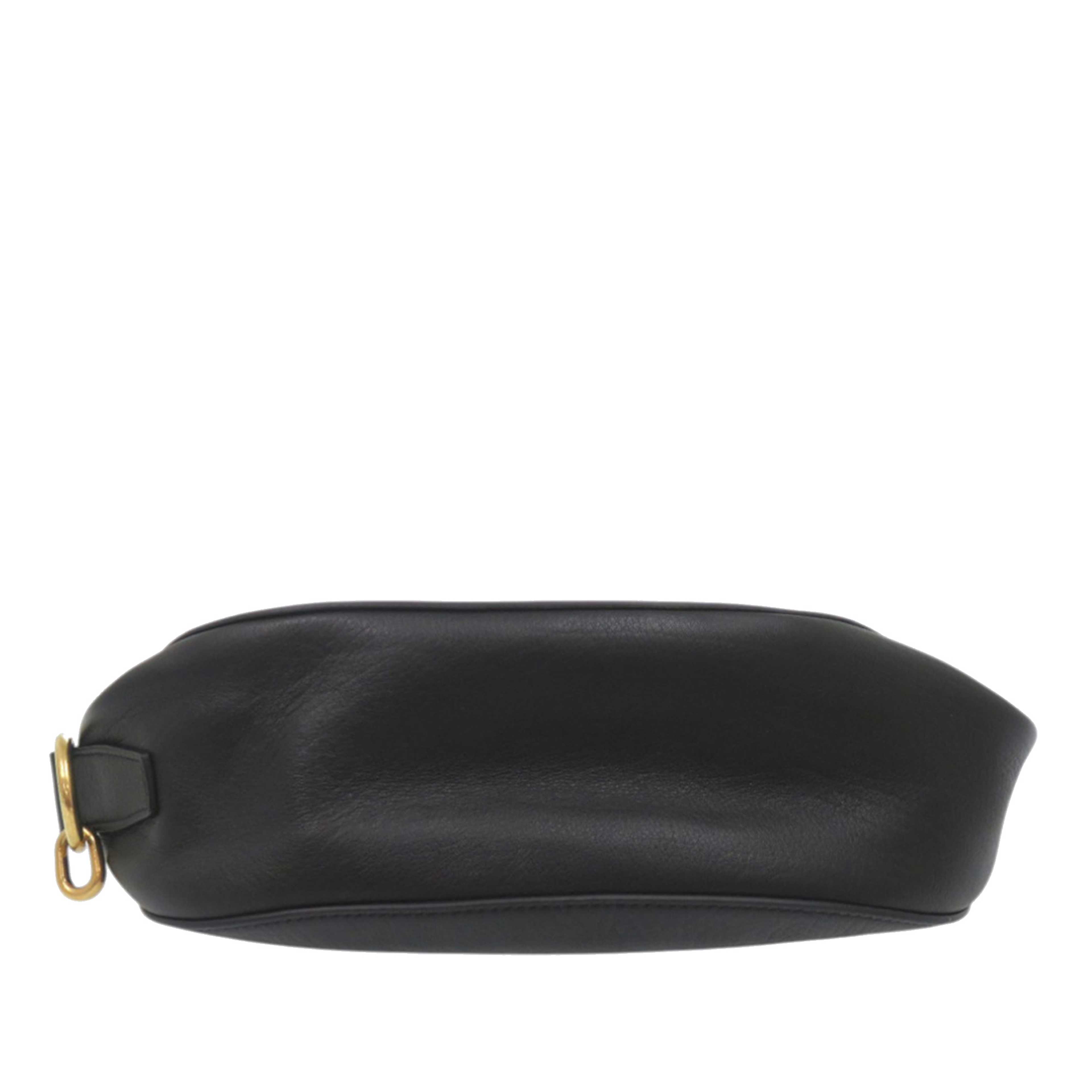 Burberry Small Calfskin Knight Shoulder Bag, från Luxclusif, i färgen black. Klicka för att öppna bilden i stort format