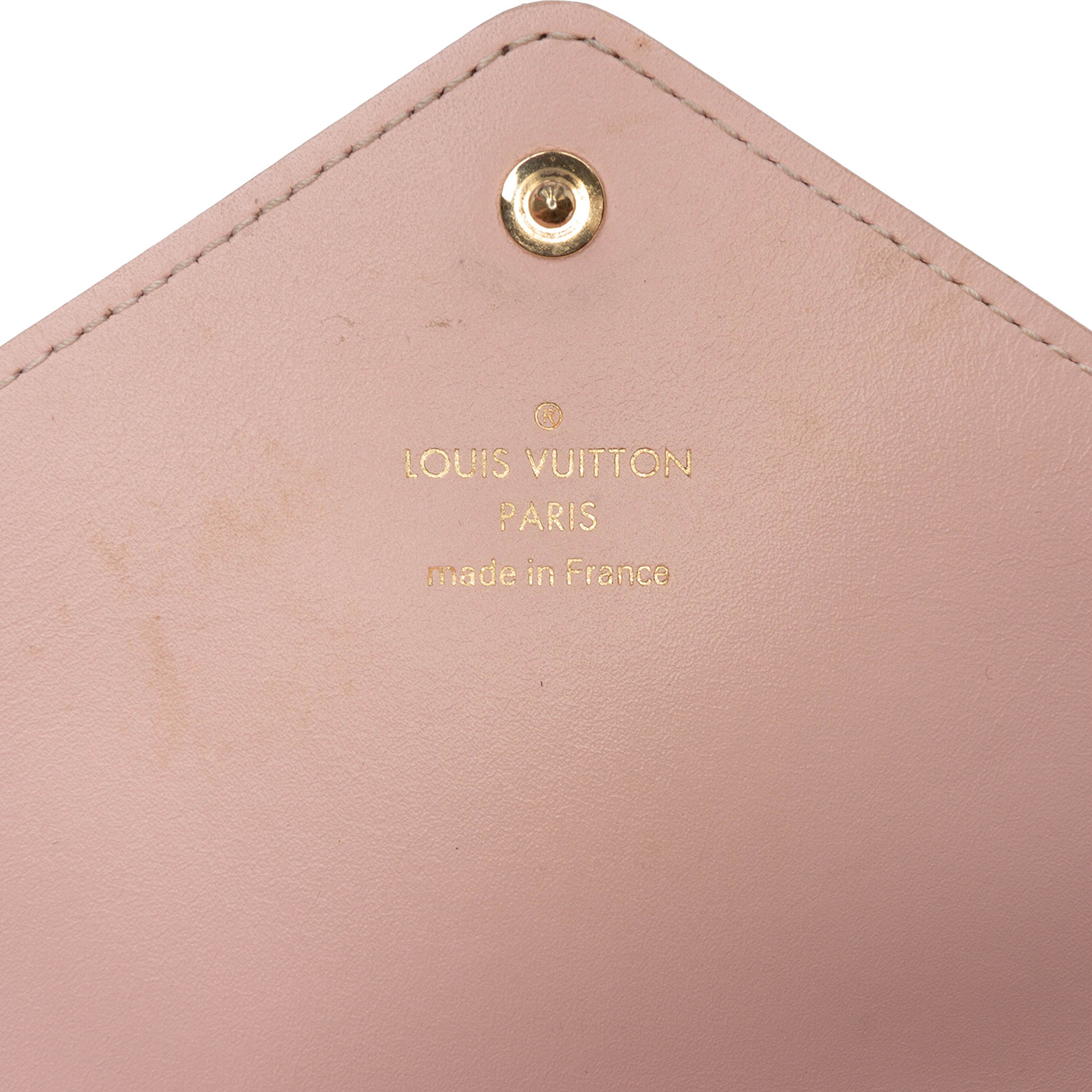 Louis Vuitton Monogram Pochette Kirigami Gm, från Luxclusif, i färgen brown. Klicka för att öppna bilden i stort format