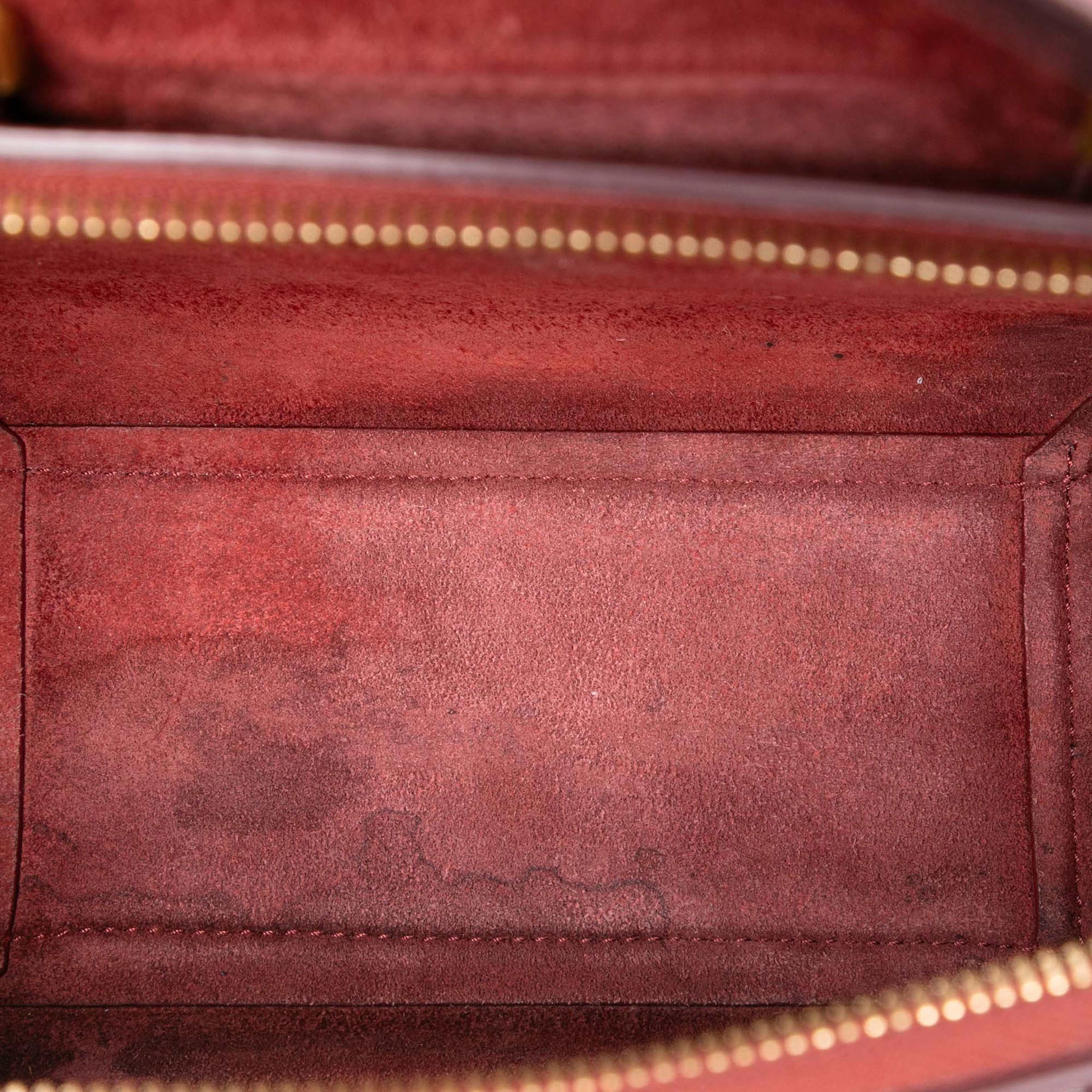 Celine Nano Grained Calfskin Belt Bag, från Luxclusif, i färgen dark red. Klicka för att öppna bilden i stort format