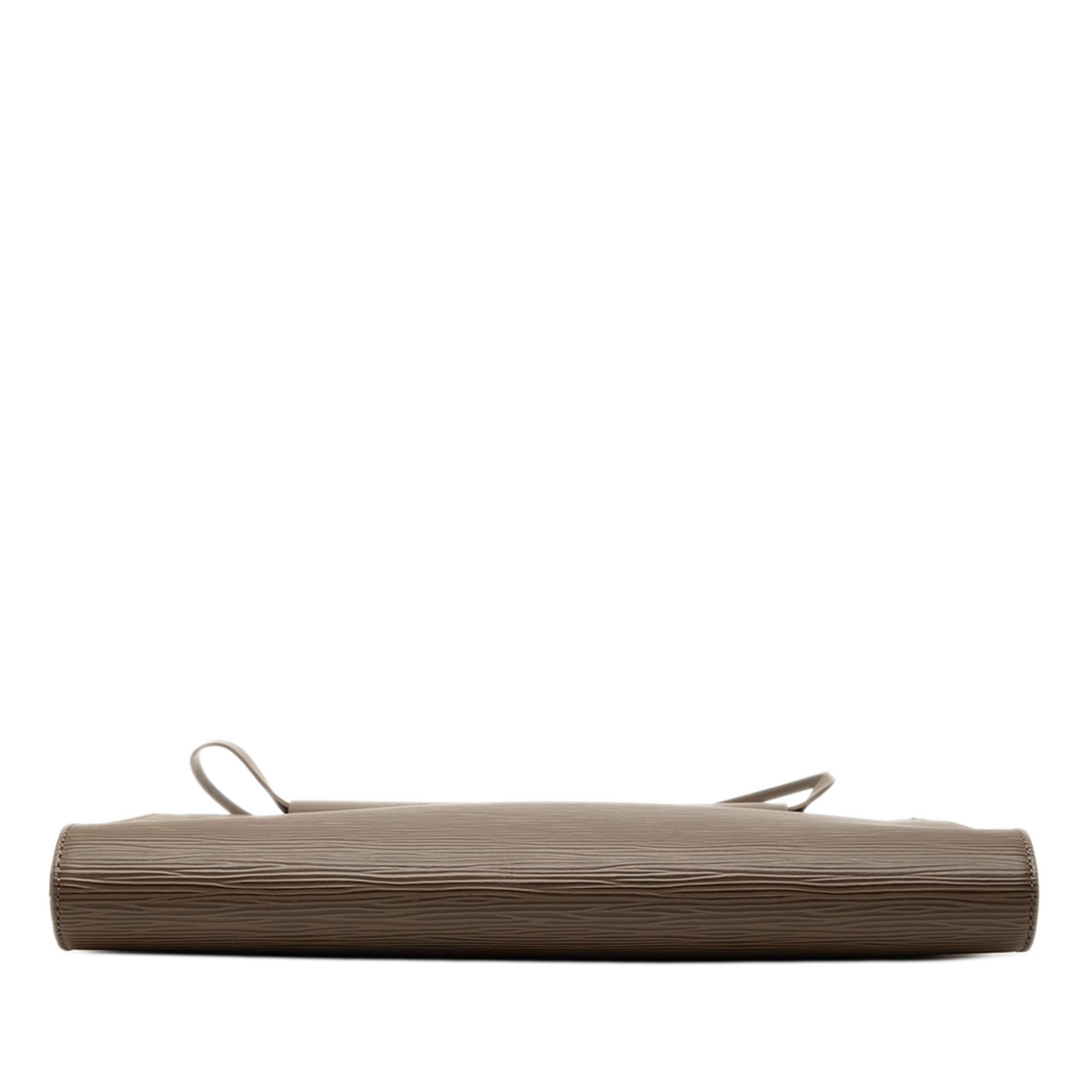 Louis Vuitton Epi Saint Tropez, från Luxclusif, i färgen brown. Klicka för att öppna bilden i stort format