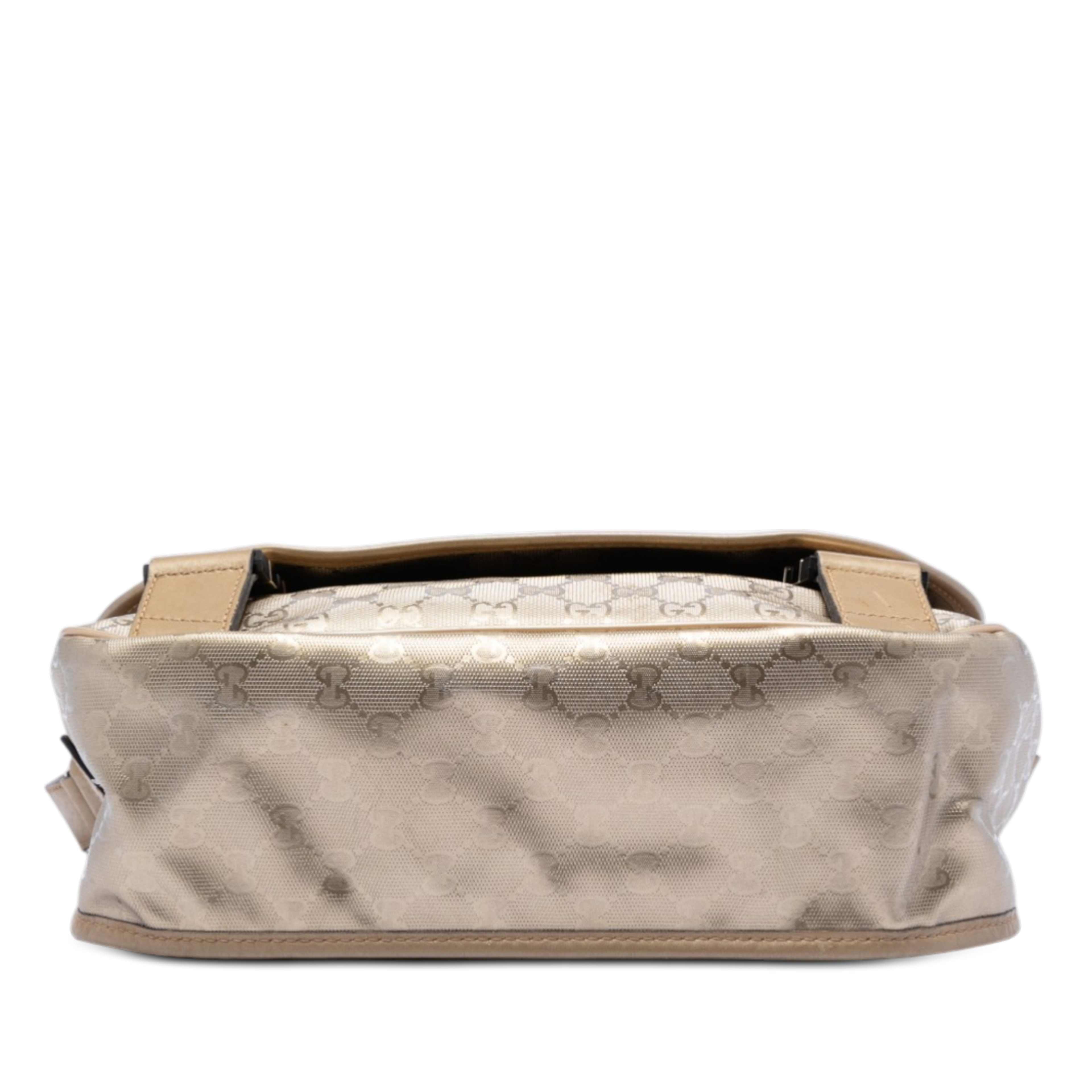Gucci Gg Imprime Crossbody, från Luxclusif, i färgen guld. Klicka för att öppna bilden i stort format