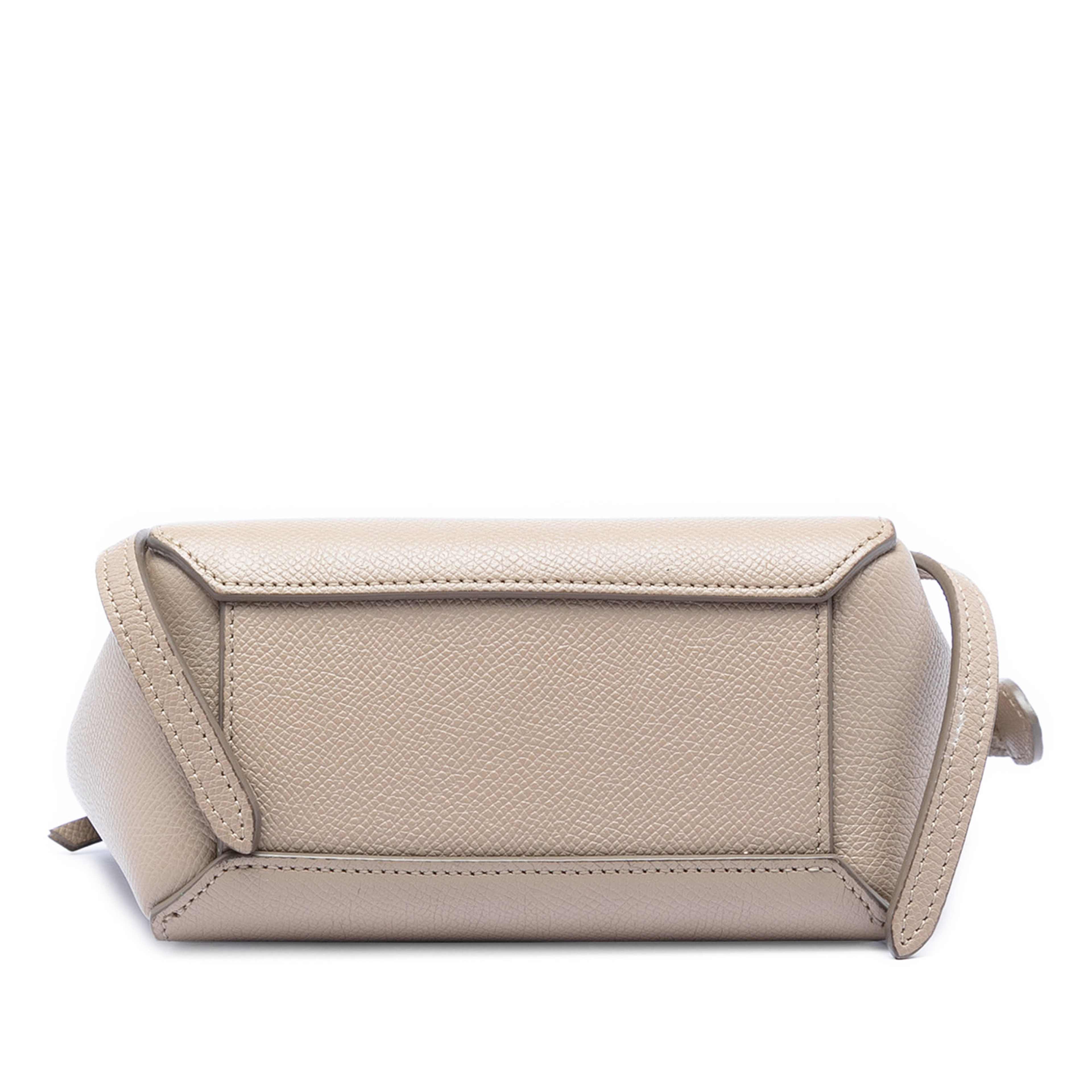 Celine Pico Grained Calfskin Belt Bag, från Luxclusif, i färgen taupe. Klicka för att öppna bilden i stort format