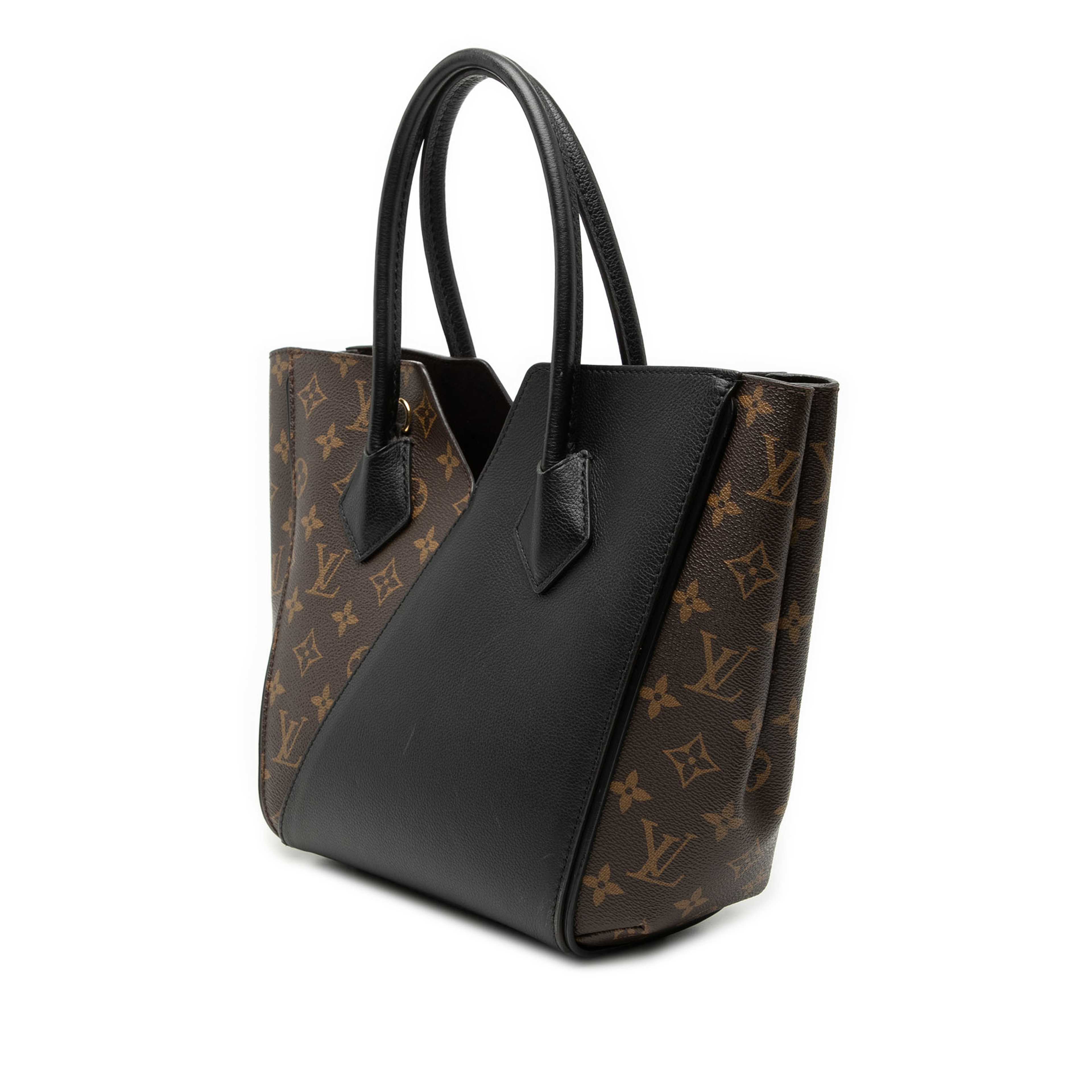 Louis Vuitton Monogram Kimono Pm, från Luxclusif, i färgen brown. Klicka för att öppna bilden i stort format