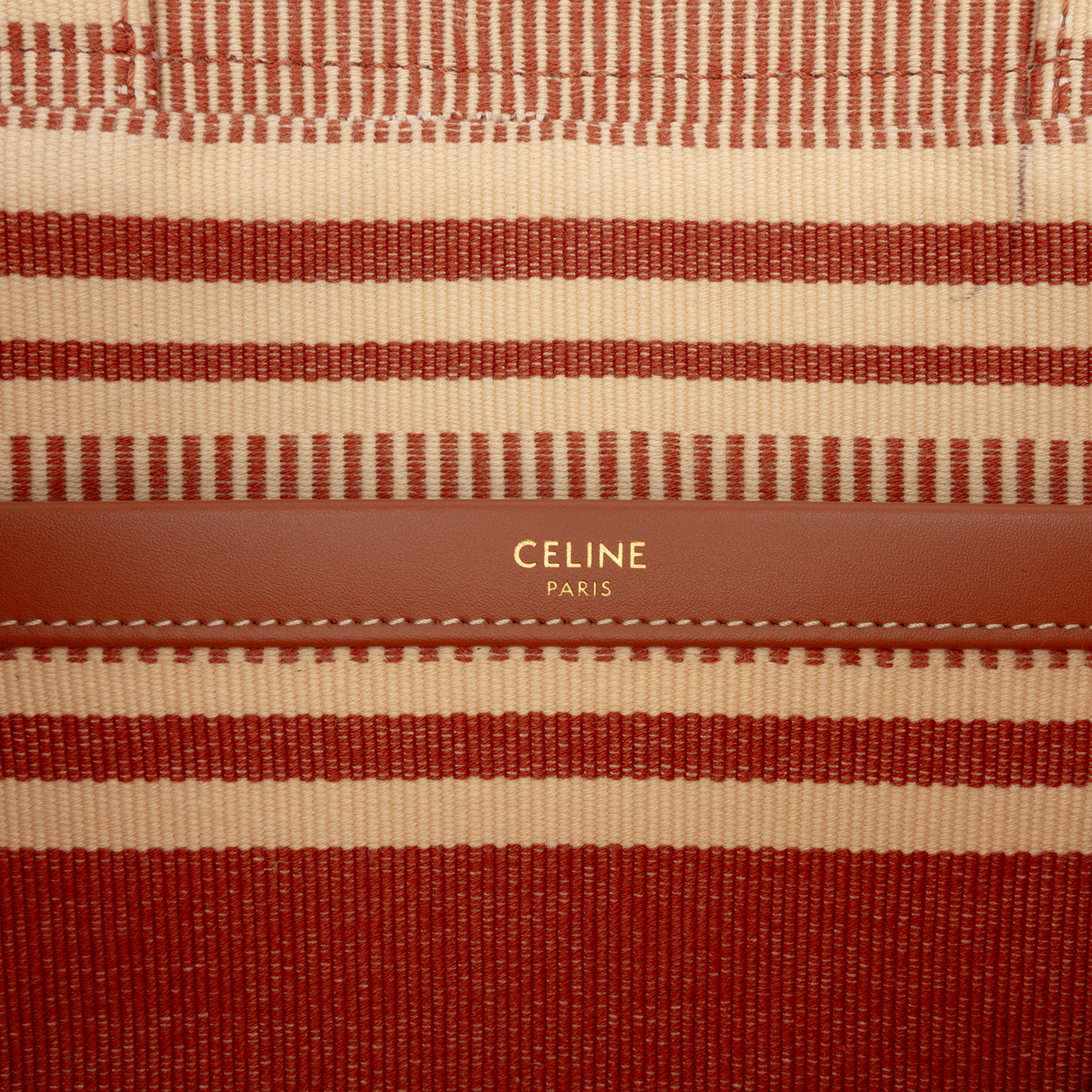 Celine Large Striped Canvas Cabas Thais Tote, från Luxclusif, i färgen beige. Klicka för att öppna bilden i stort format