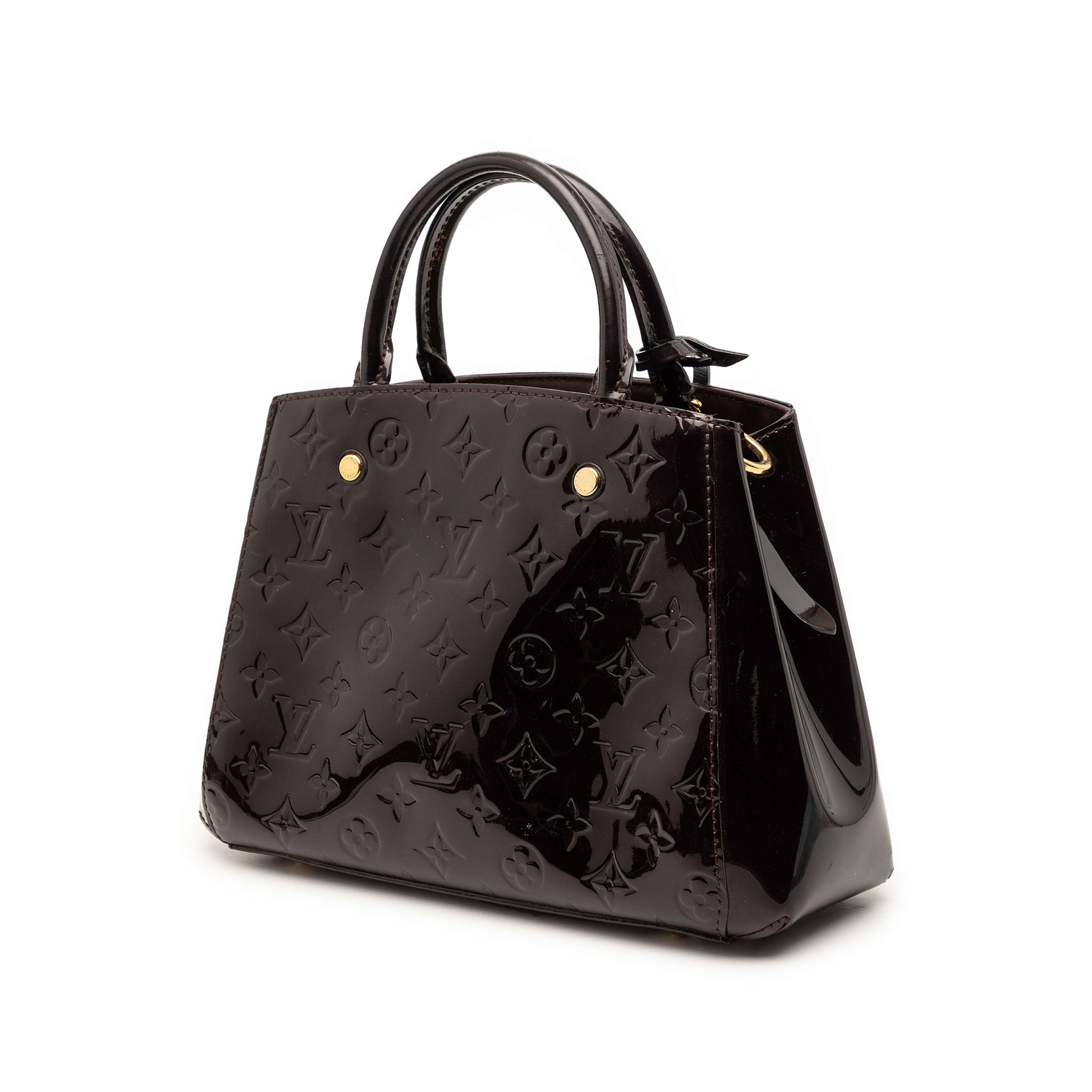 Louis Vuitton Monogram Vernis Montaigne Bb, från Luxclusif, i färgen purple. Klicka för att öppna bilden i stort format