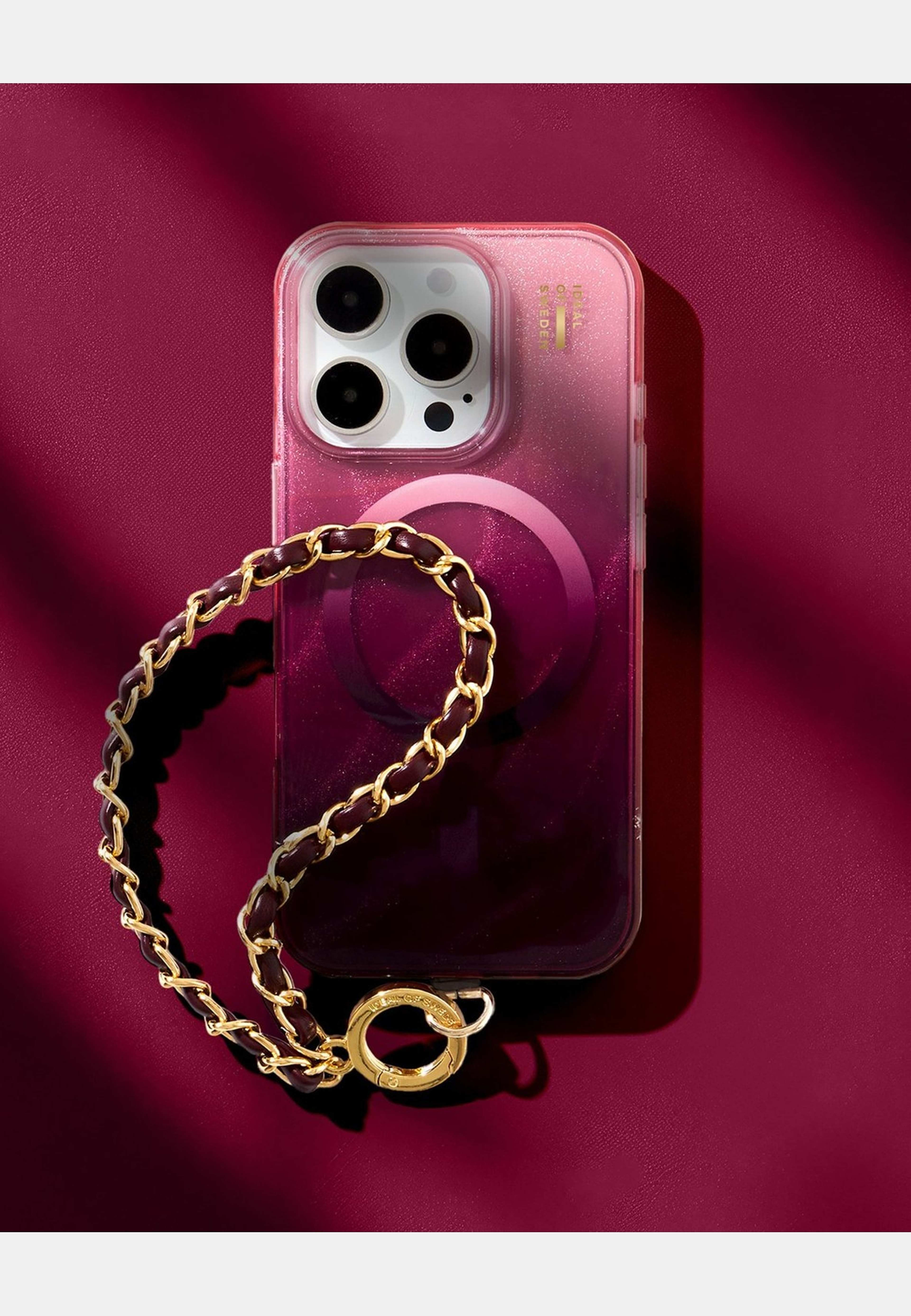 Phone Wristlet Strap, från Ideal Of Sweden, i färgen red. Klicka för att öppna bilden i stort format