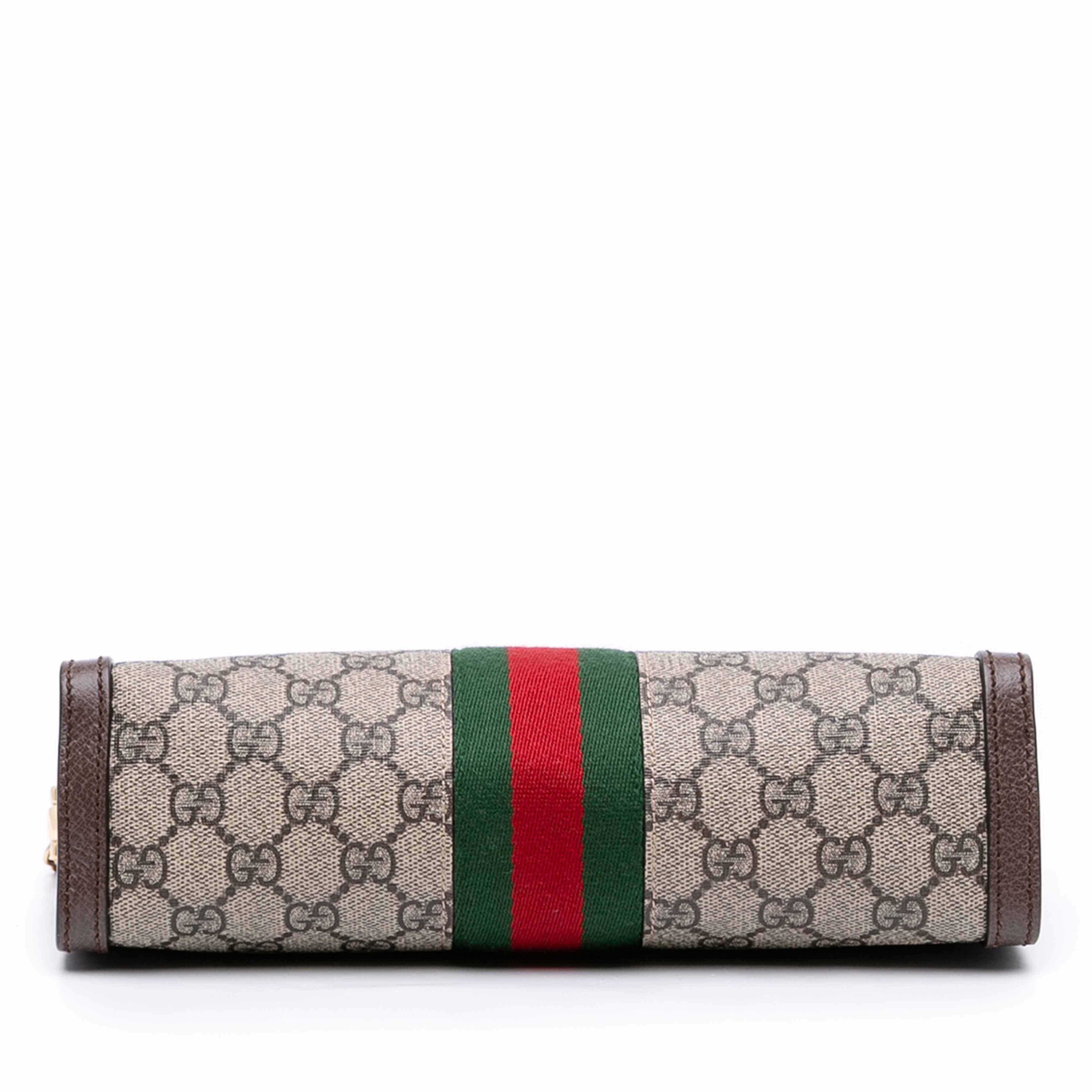 Gucci Small Gg Supreme Web Ophidia Chain Crossbody, från Luxclusif, i färgen beige. Klicka för att öppna bilden i stort format