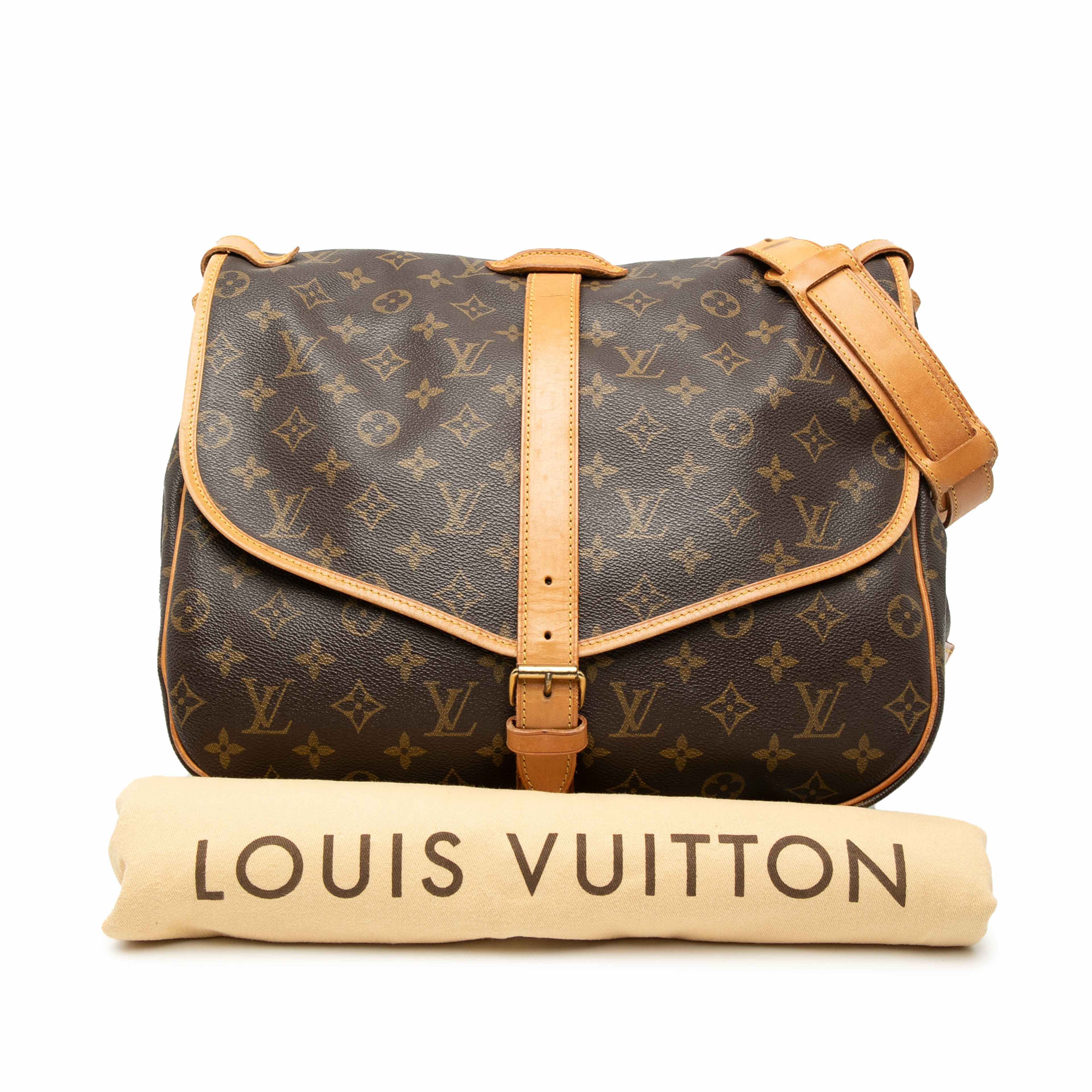 Louis Vuitton Monogram Saumur 35, från Luxclusif, i färgen brun. Klicka för att öppna bilden i stort format