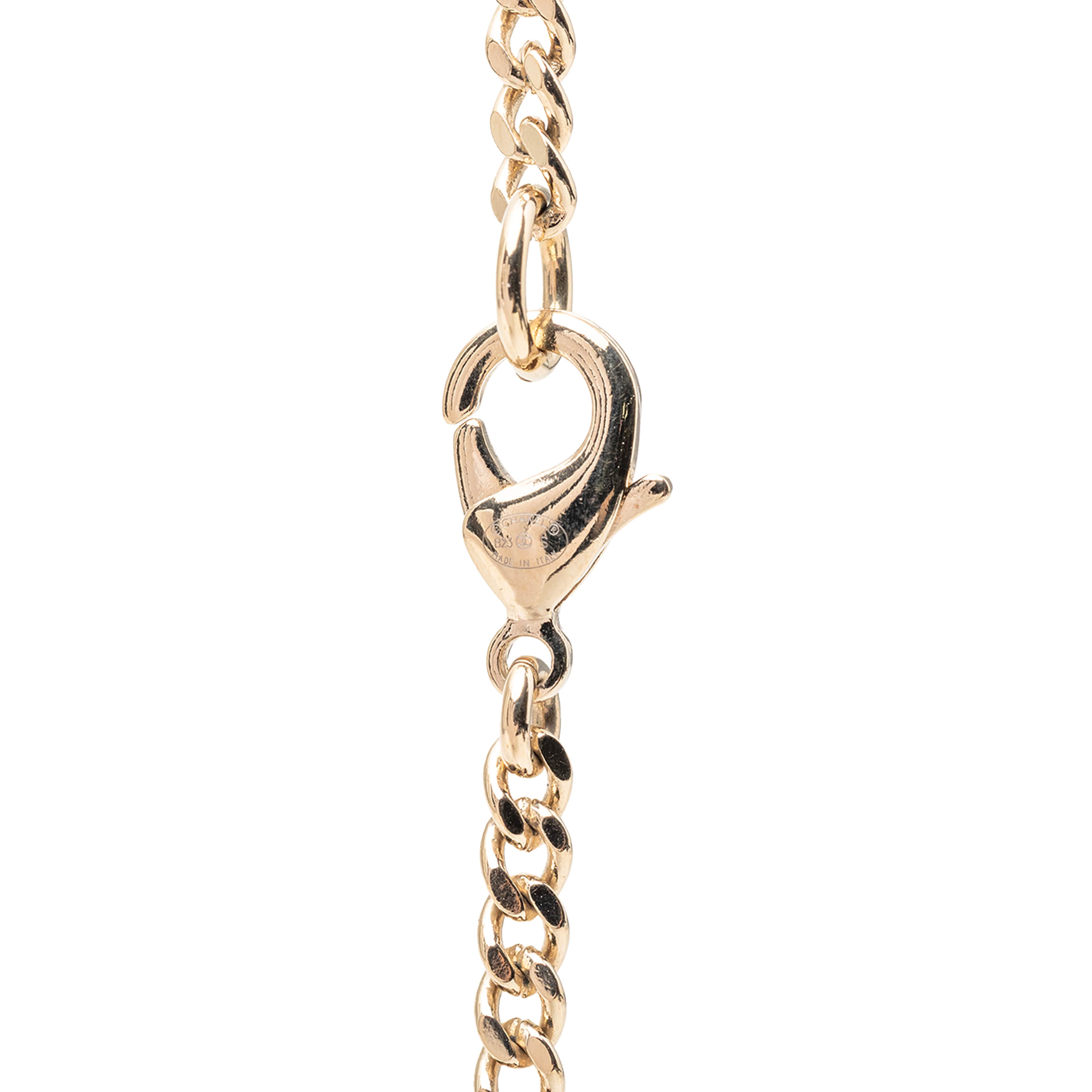 Chanel Cc Gold Plated Strass And Faux Pearl Flower Pendant Necklace, från Luxclusif, i färgen gold. Klicka för att öppna bilden i stort format