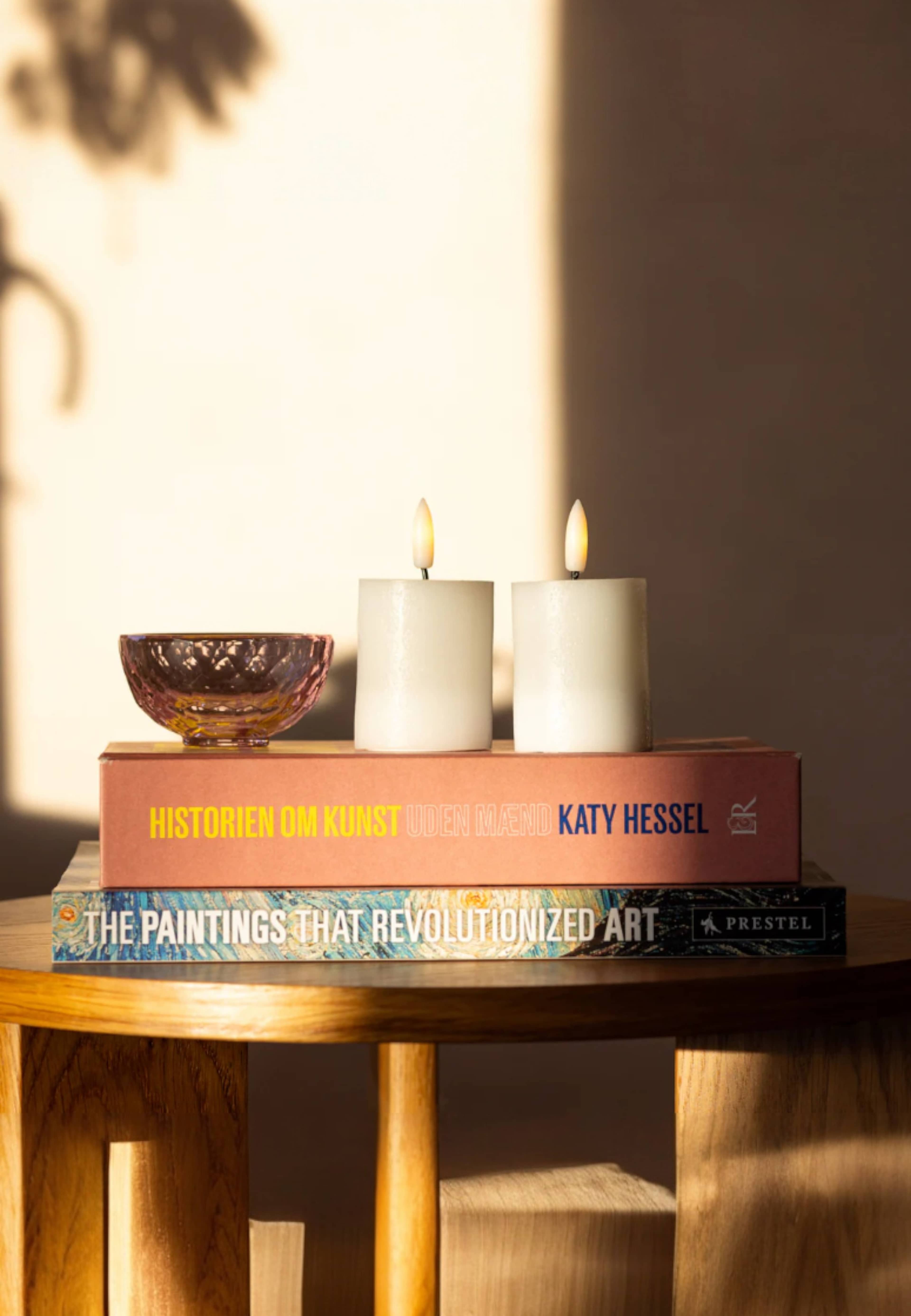 Sia Led-blockljus Uppladdningsbart. 2 St., från Led Nordic, i färgen vit. Klicka för att öppna bilden i stort format