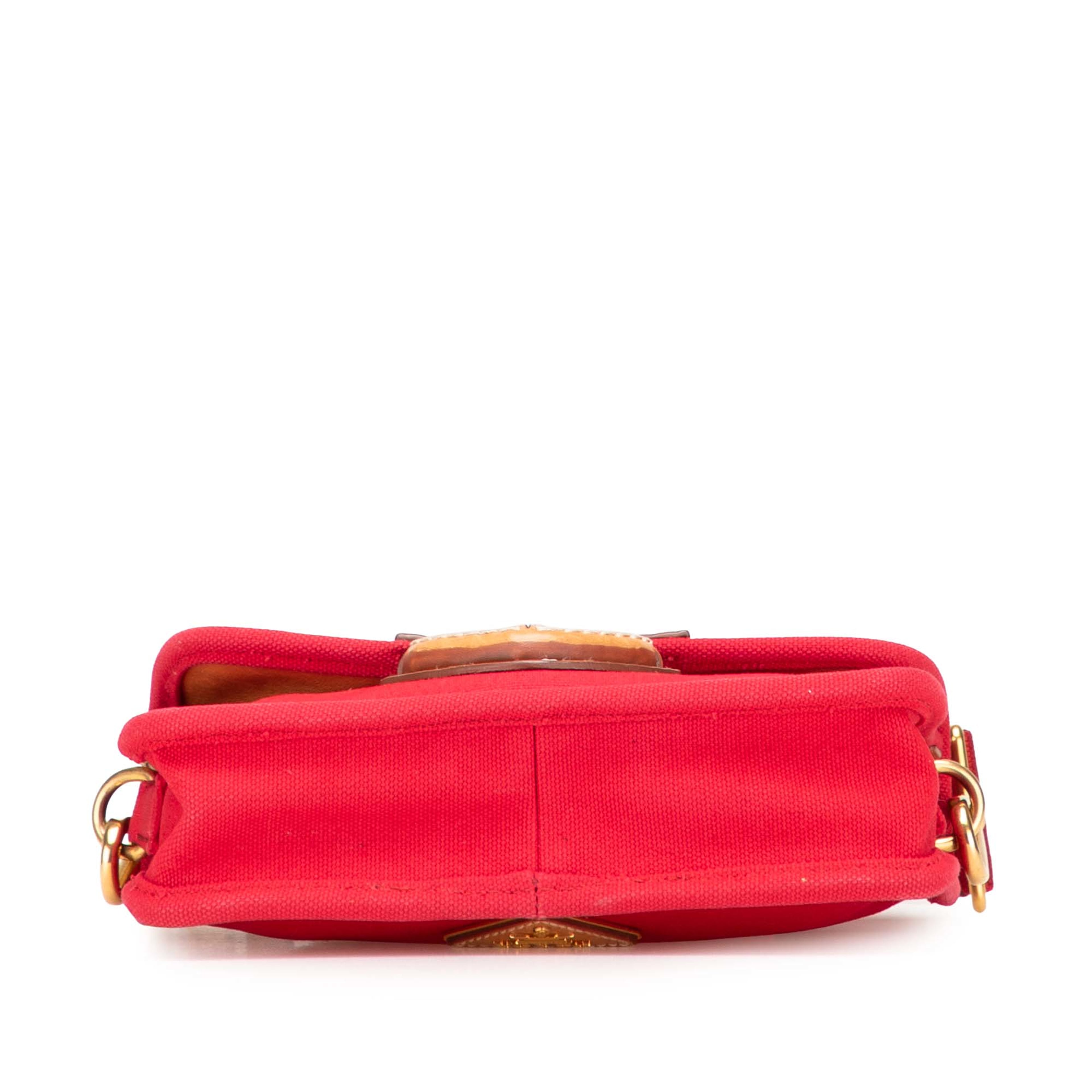 Prada Canapa Righe Crossbody, från Luxclusif, i färgen red. Klicka för att öppna bilden i stort format