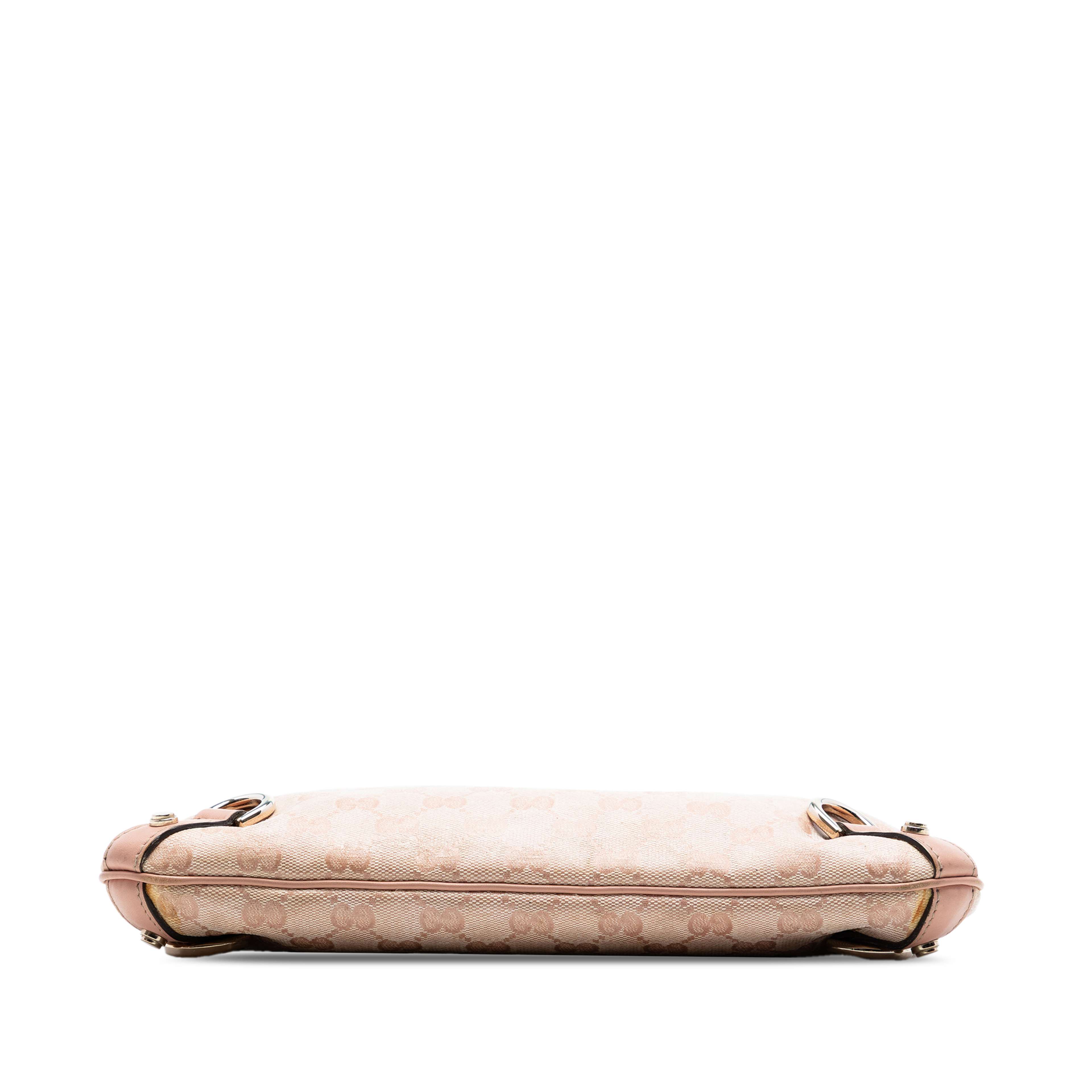 Gucci Gg Crystal Abbey D Ring Crossbody, från Luxclusif, i färgen light pink. Klicka för att öppna bilden i stort format