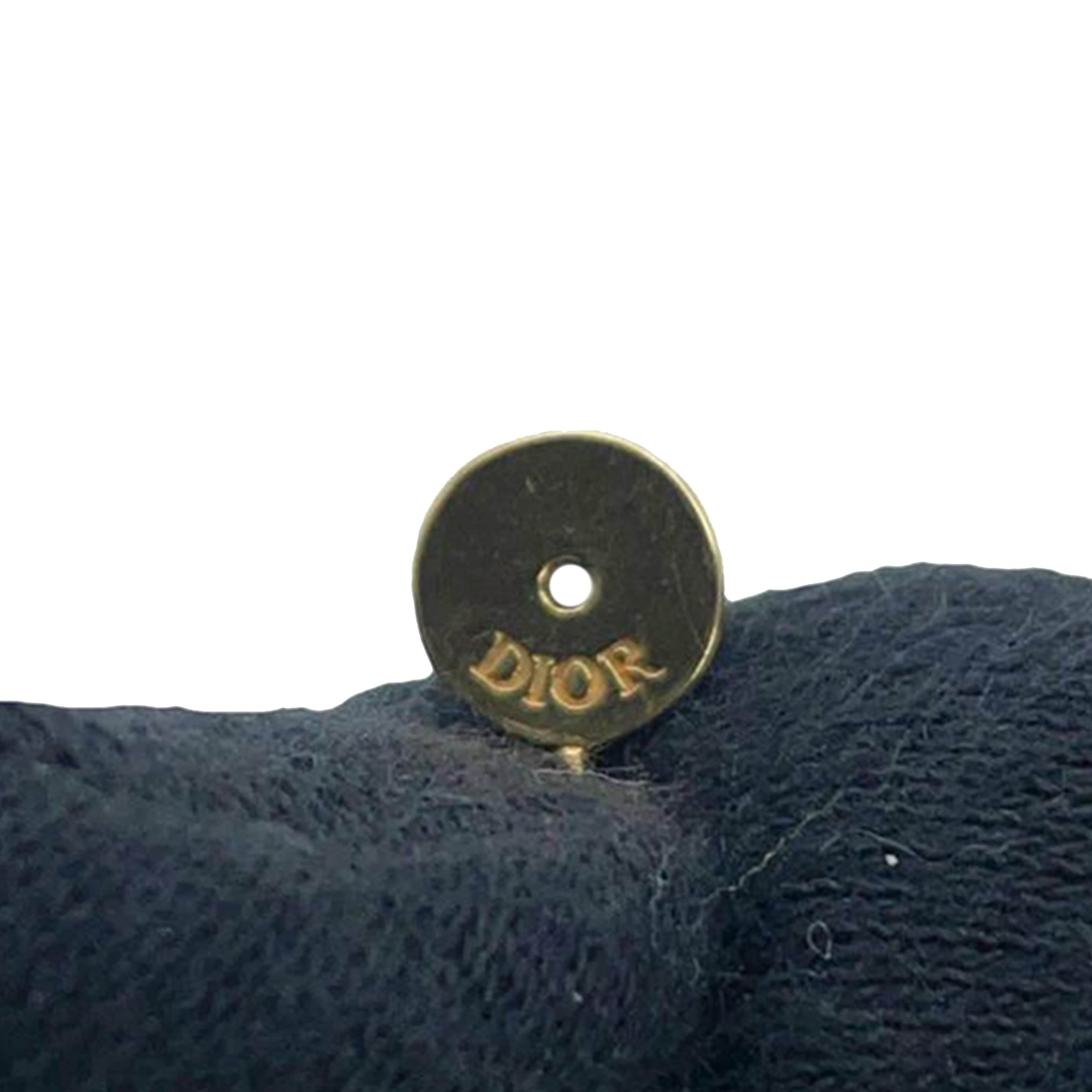 Dior Gold Plated Crystal And Faux Pearl My Abcdior Tribales Single Earring, från Luxclusif, i färgen gold. Klicka för att öppna bilden i stort format