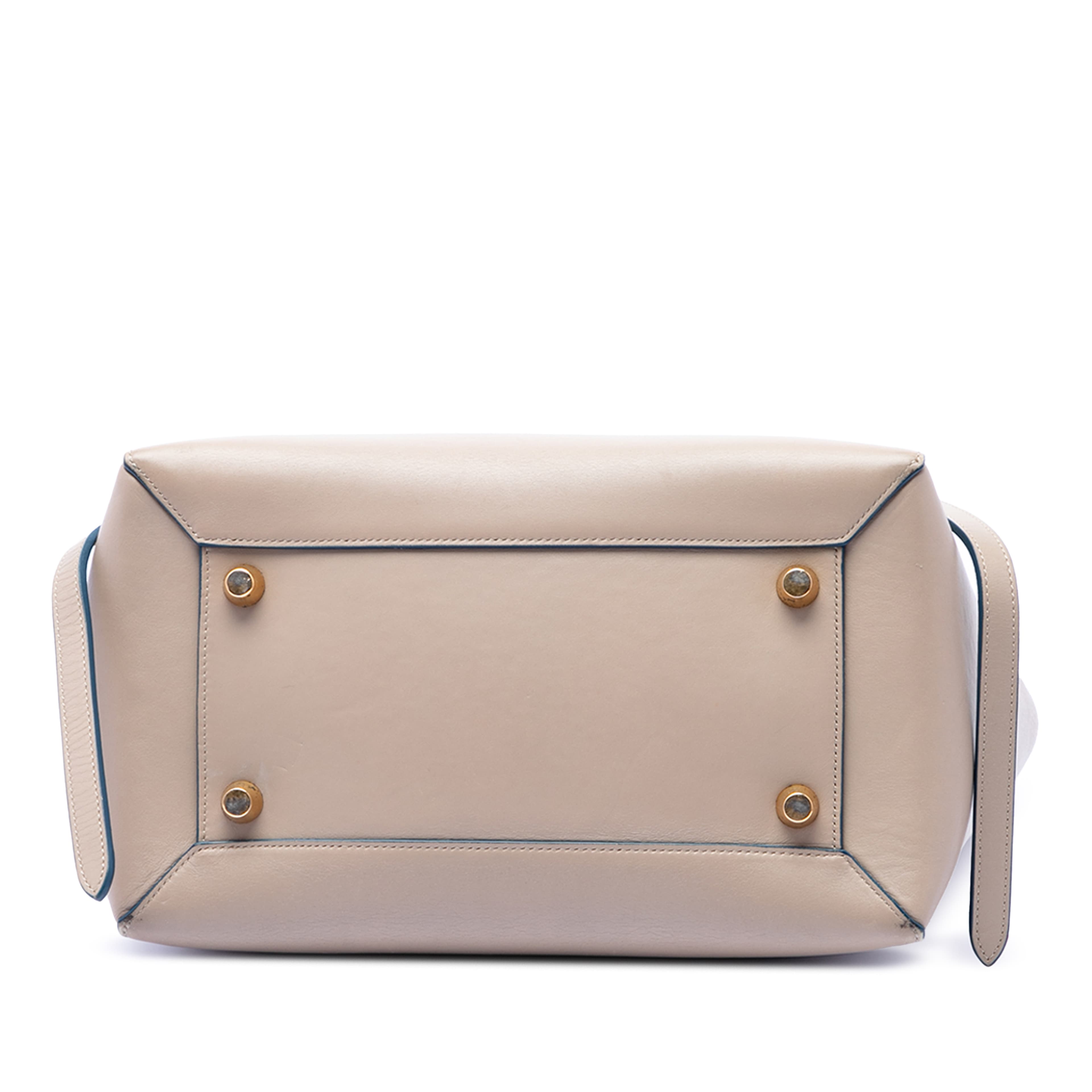 Celine Mini Smooth Calfskin Belt Bag, från Luxclusif, i färgen beige. Klicka för att öppna bilden i stort format