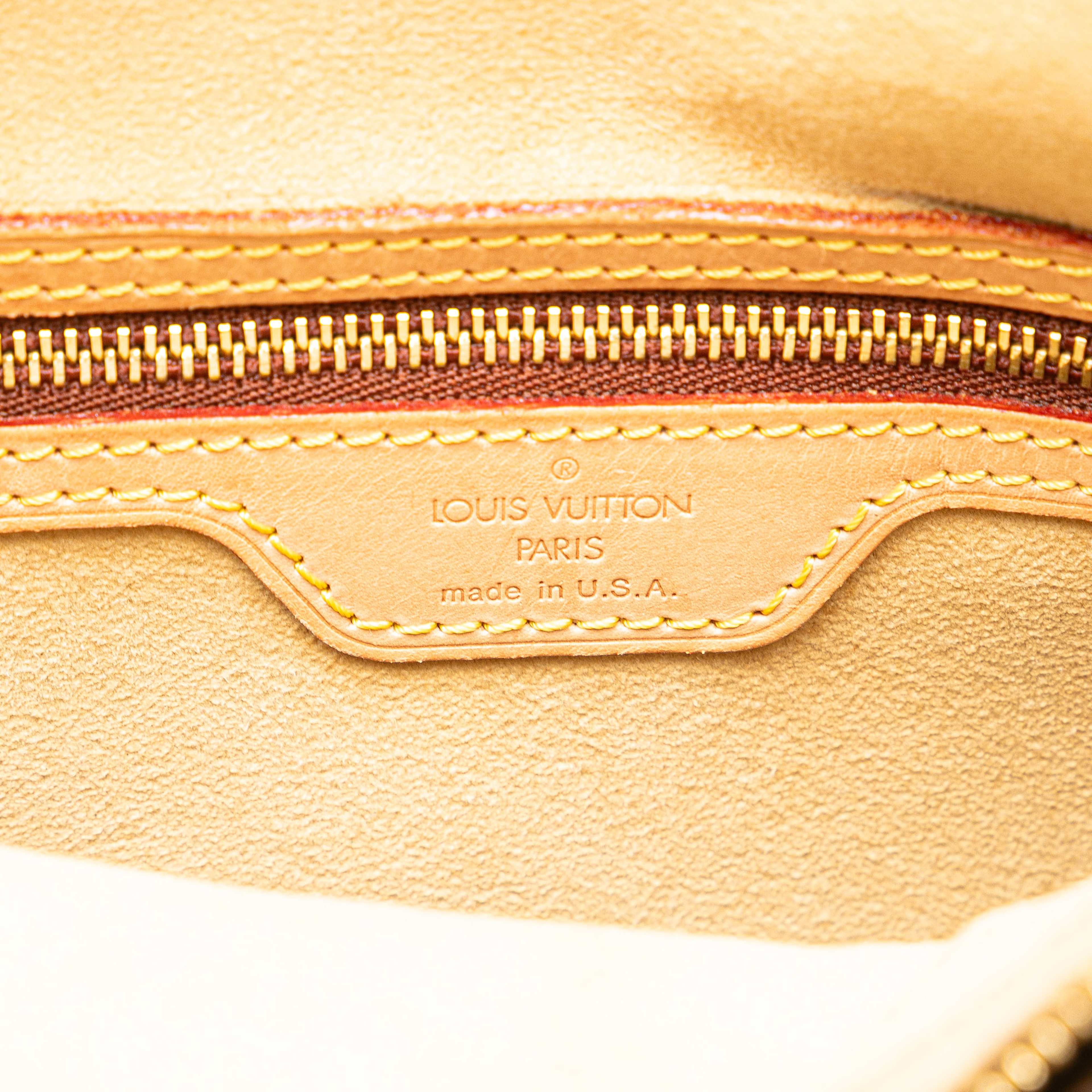 Louis Vuitton Monogram Looping Gm, från Luxclusif, i färgen brown. Klicka för att öppna bilden i stort format