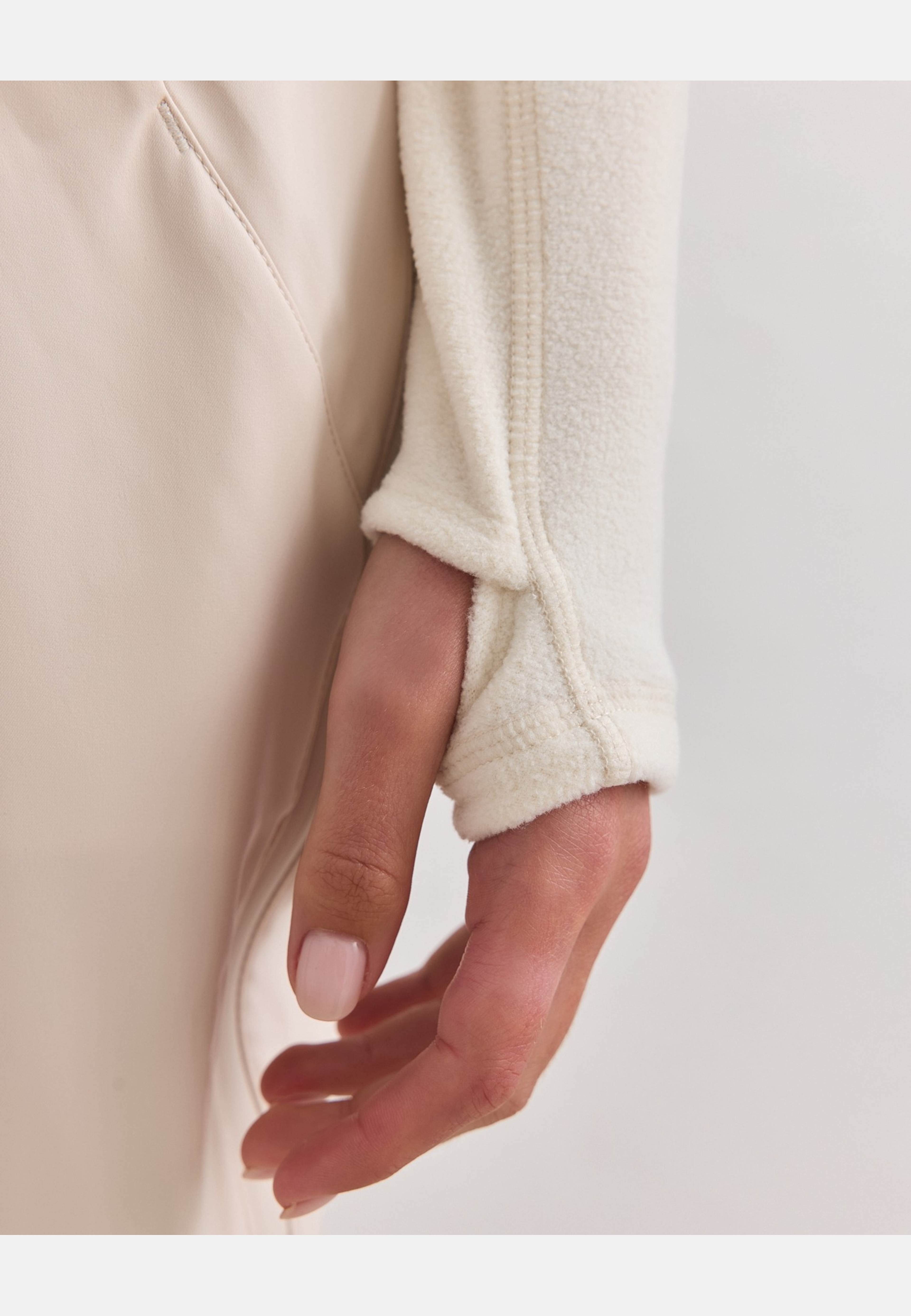 Stretch Fleece Zip Jacket, från aim'n, i färgen cream. Klicka för att öppna bilden i stort format