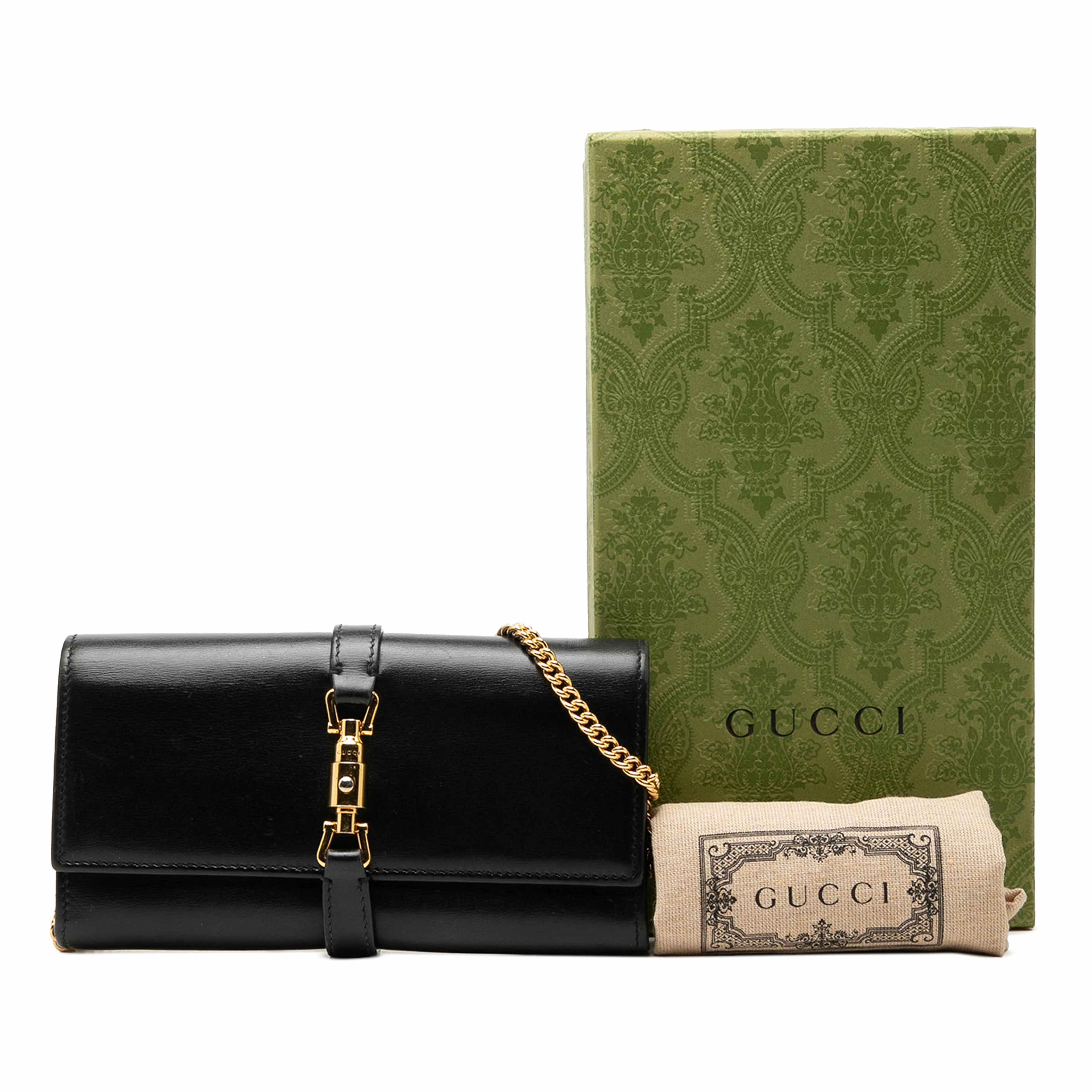 Gucci Calfskin Jackie 1961 Wallet On Chain, från Luxclusif, i färgen svart. Klicka för att öppna bilden i stort format