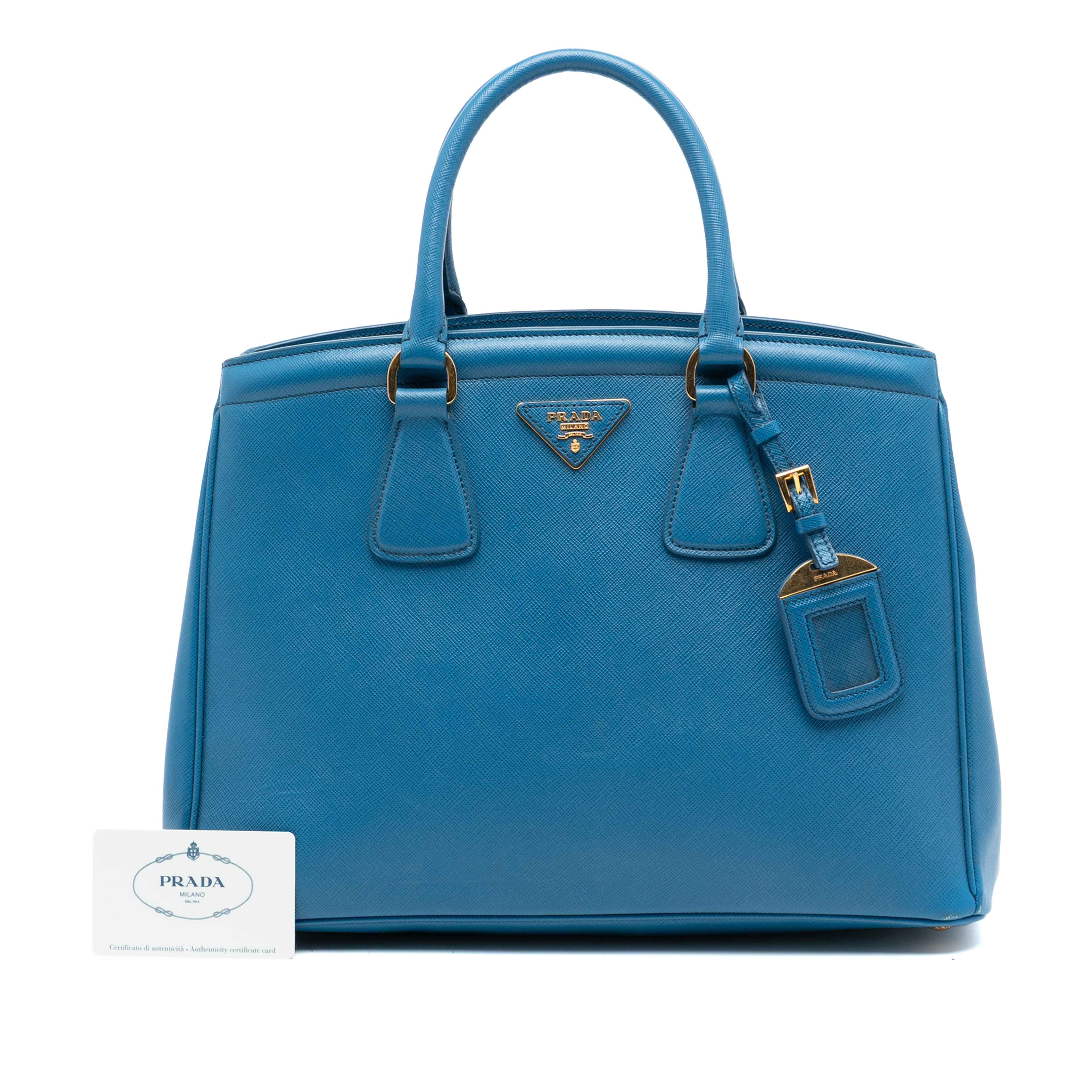 Prada Saffiano Lux Parabole Tote, från Luxclusif, i färgen blå. Klicka för att öppna bilden i stort format