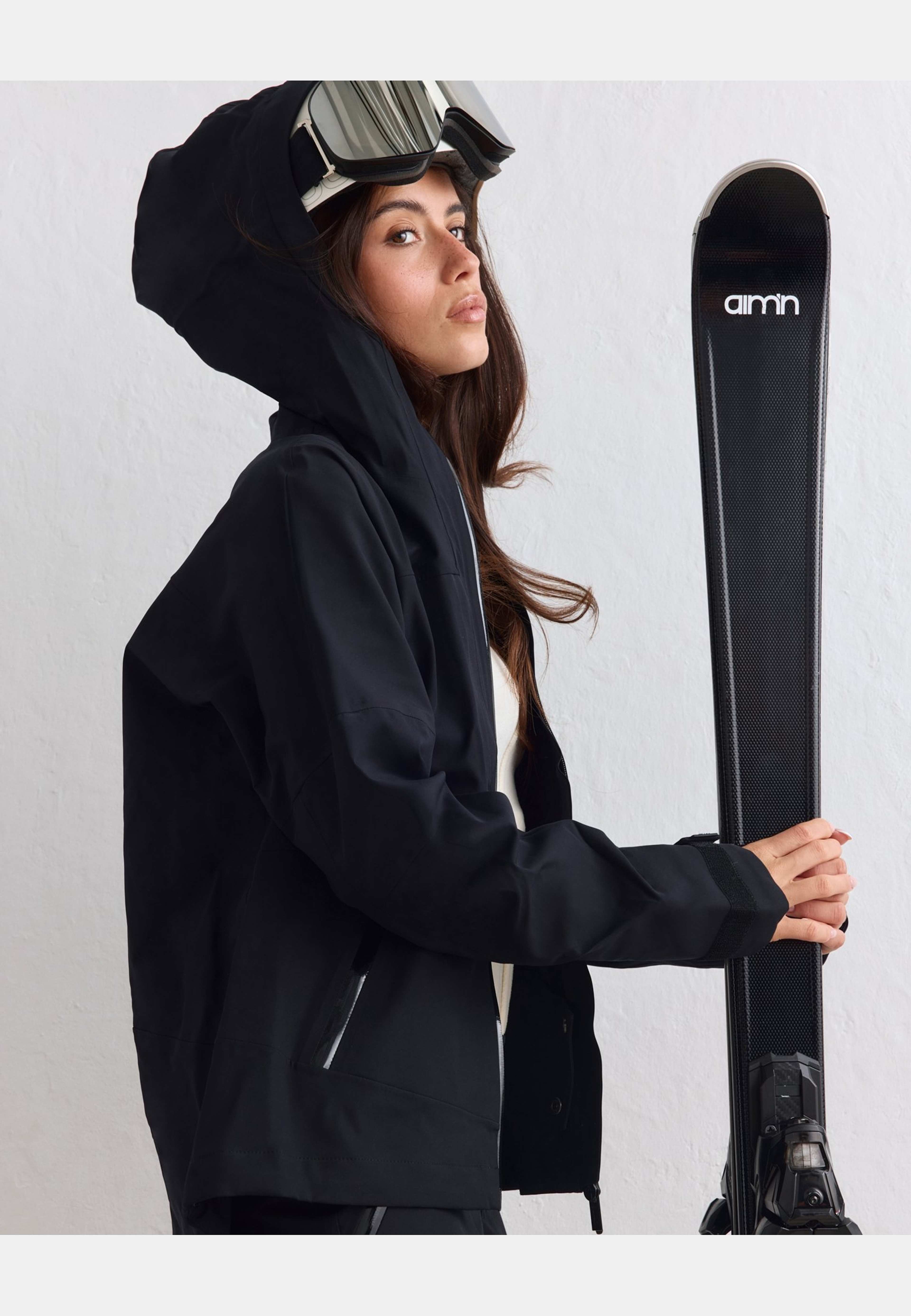 3l Sierra Jacket, från aim'n, i färgen black. Klicka för att öppna bilden i stort format