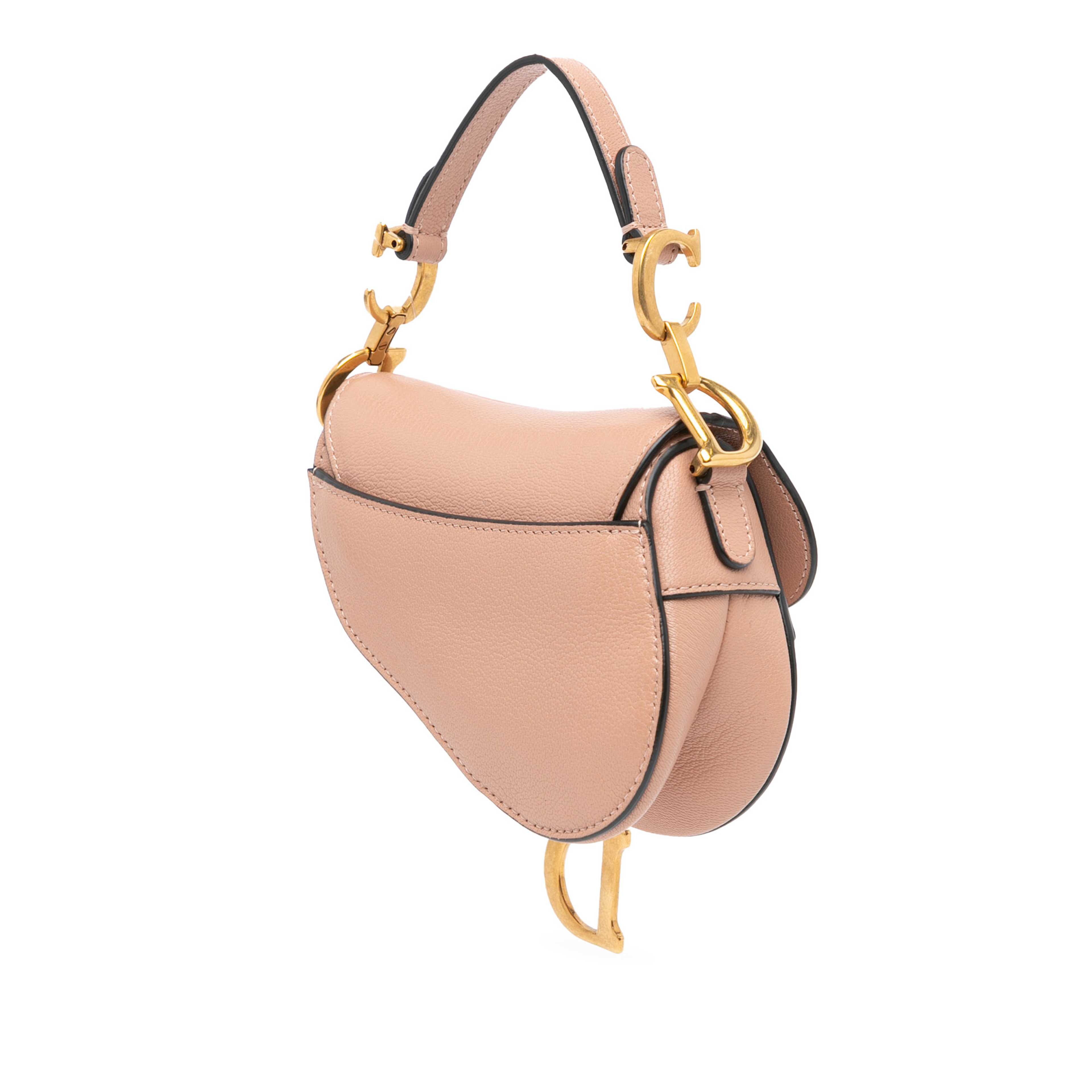 Dior Micro Goatskin Saddle, från Luxclusif, i färgen nude. Klicka för att öppna bilden i stort format