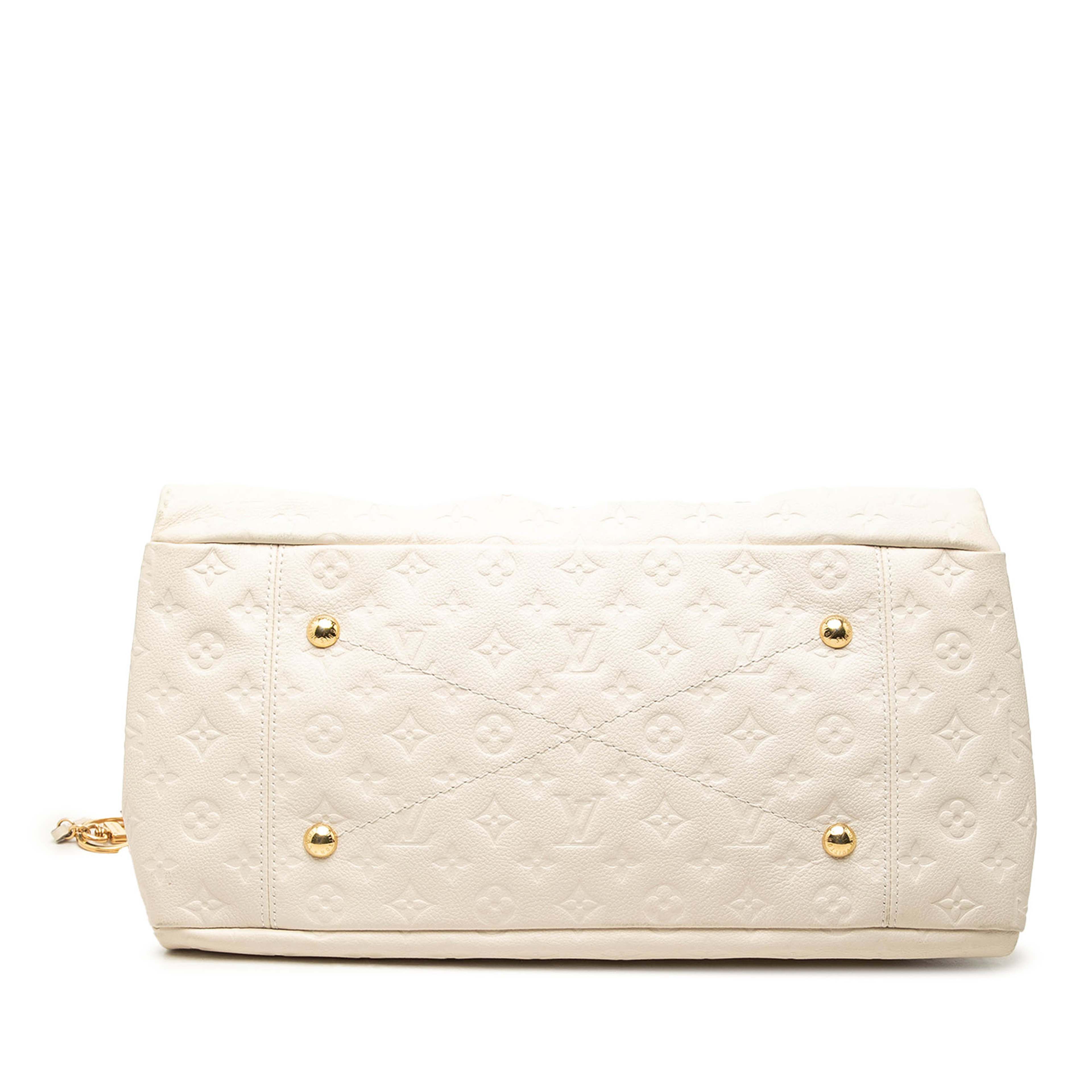 Louis Vuitton Monogram Empreinte Artsy Mm, från Luxclusif, i färgen vit. Klicka för att öppna bilden i stort format