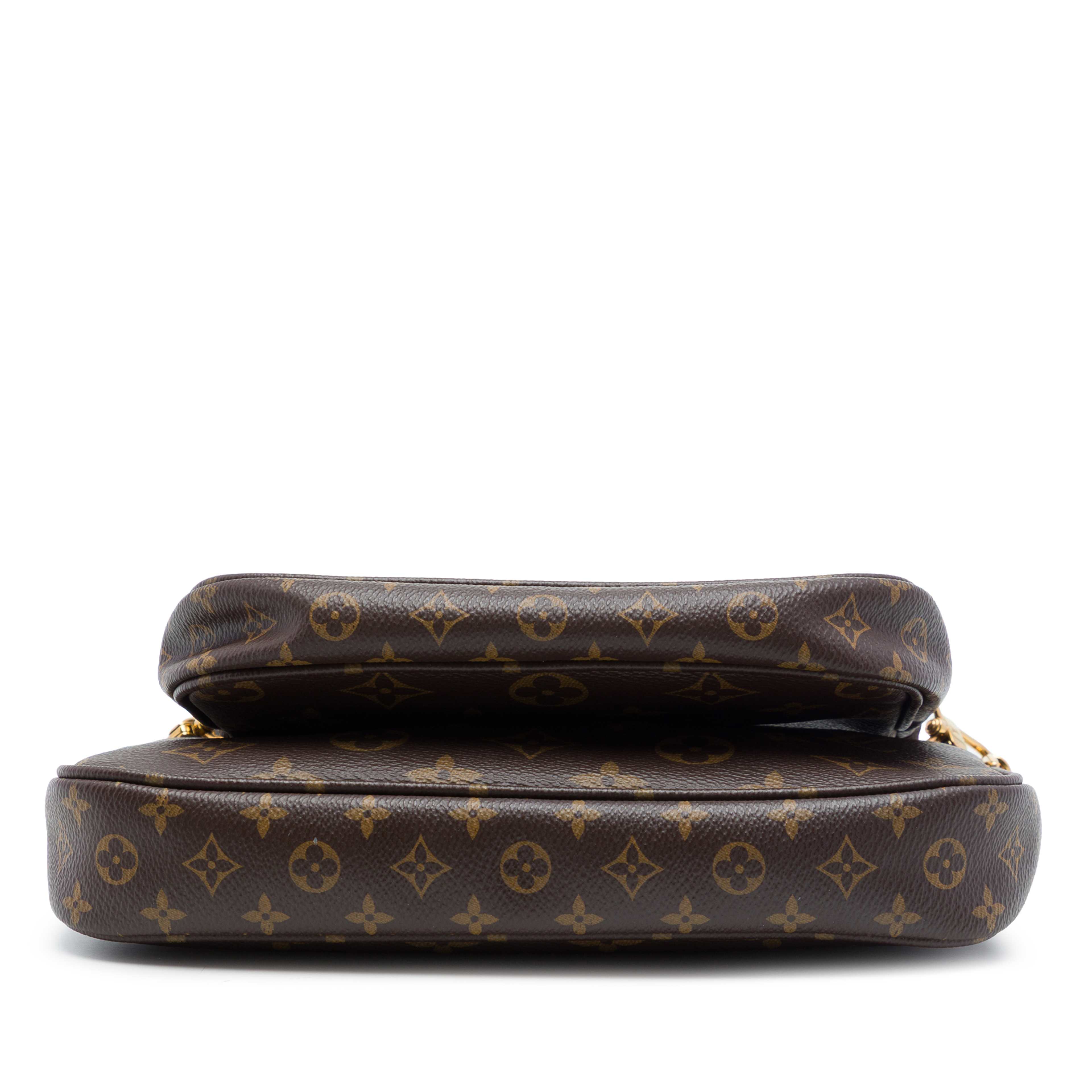 Louis Vuitton Monogram Multi Pochette Accessoires, från Luxclusif, i färgen brun. Klicka för att öppna bilden i stort format