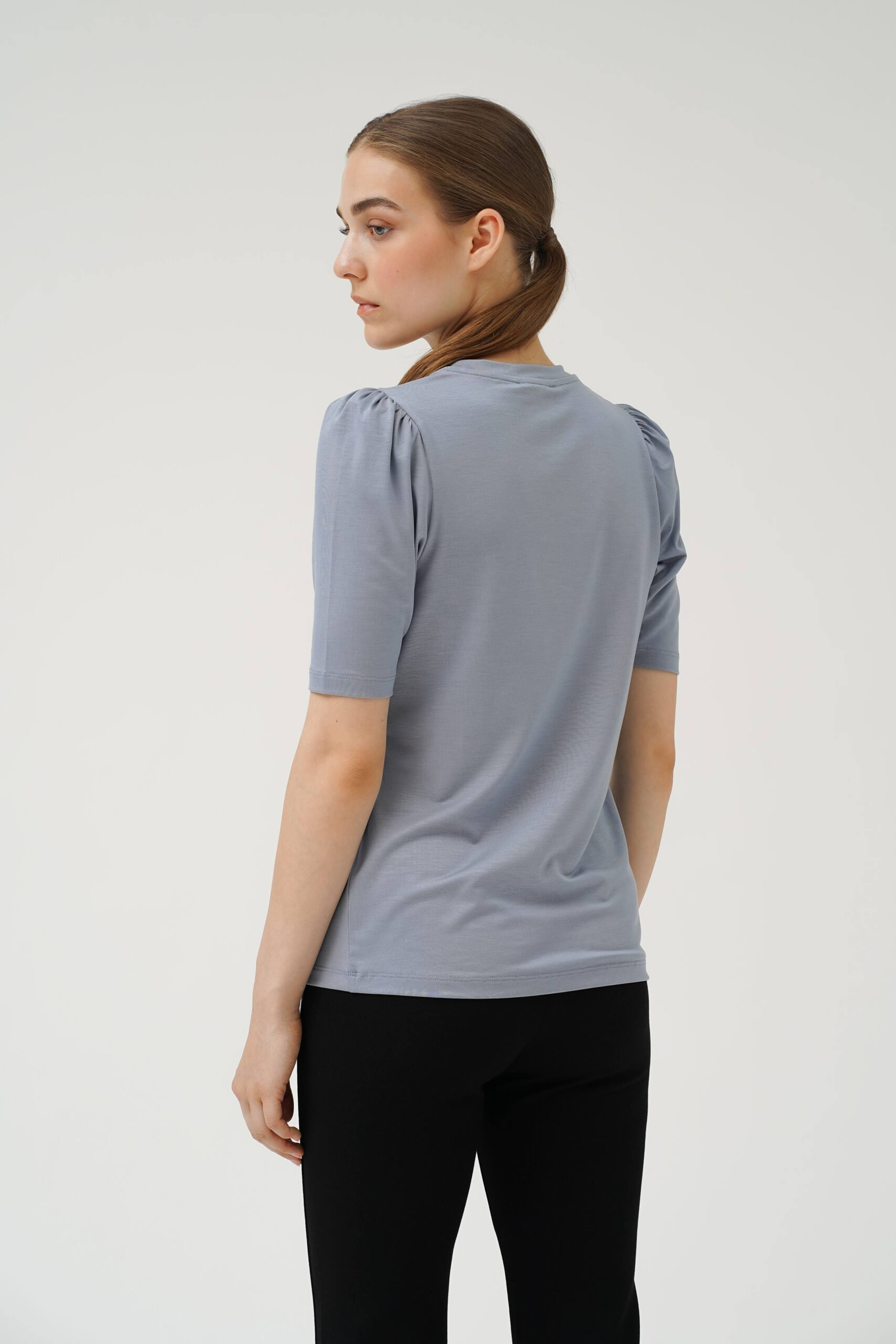 Tu Puff Top - Dusk, från Residus, i färgen blue. Klicka för att öppna bilden i stort format