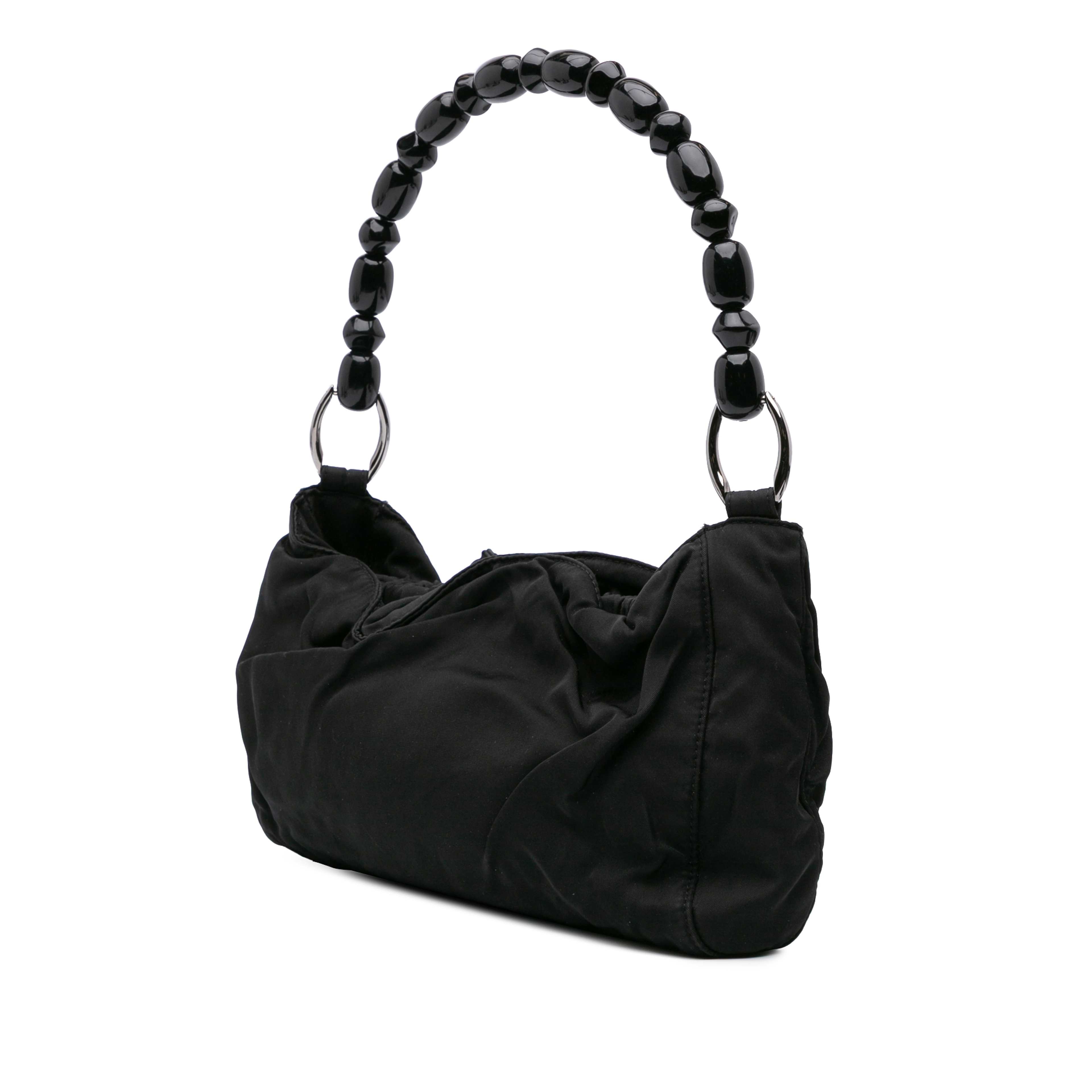 Dior Nylon Malice Handbag, från Luxclusif, i färgen black. Klicka för att öppna bilden i stort format