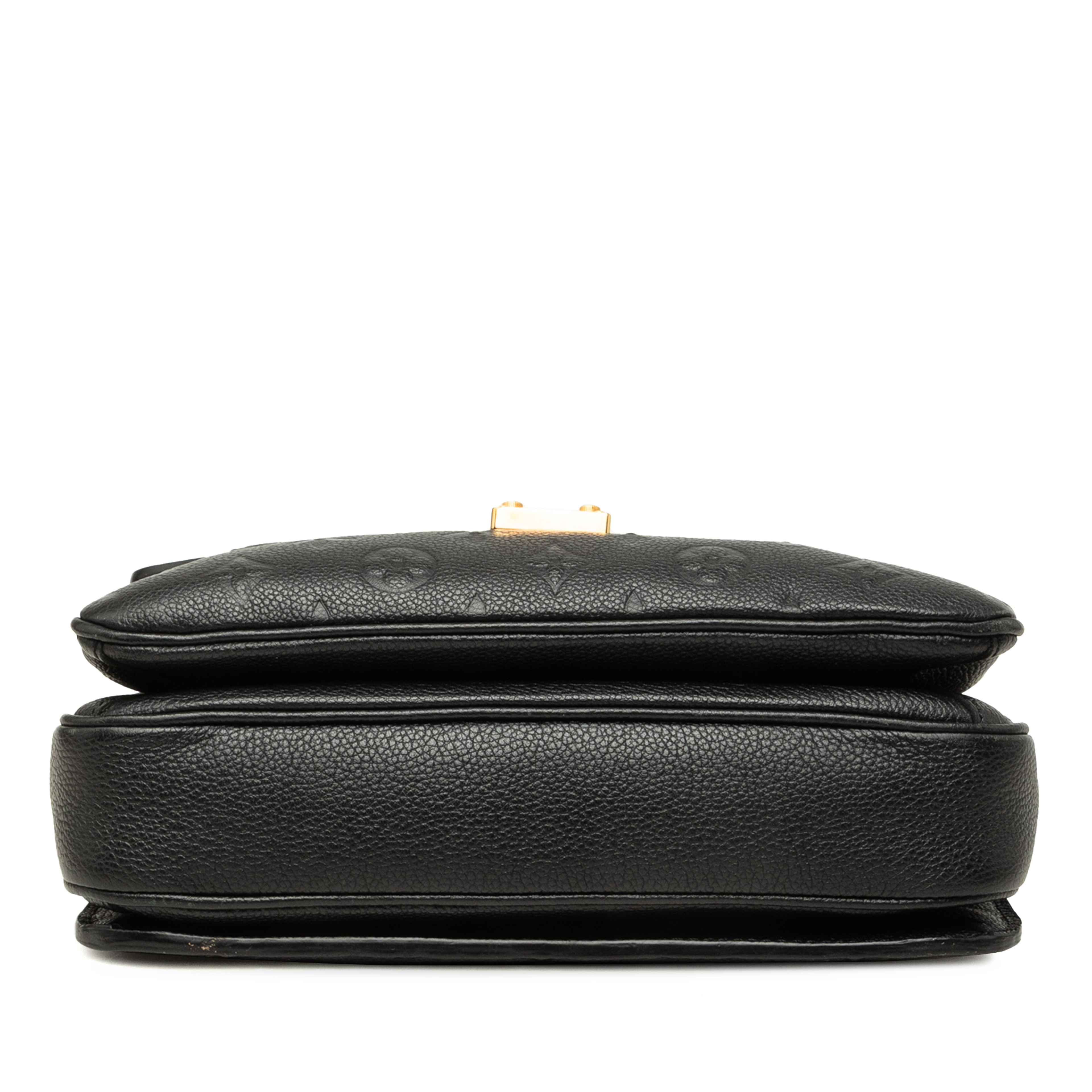 Louis Vuitton Monogram Empreinte Pochette Metis, från Luxclusif, i färgen svart. Klicka för att öppna bilden i stort format